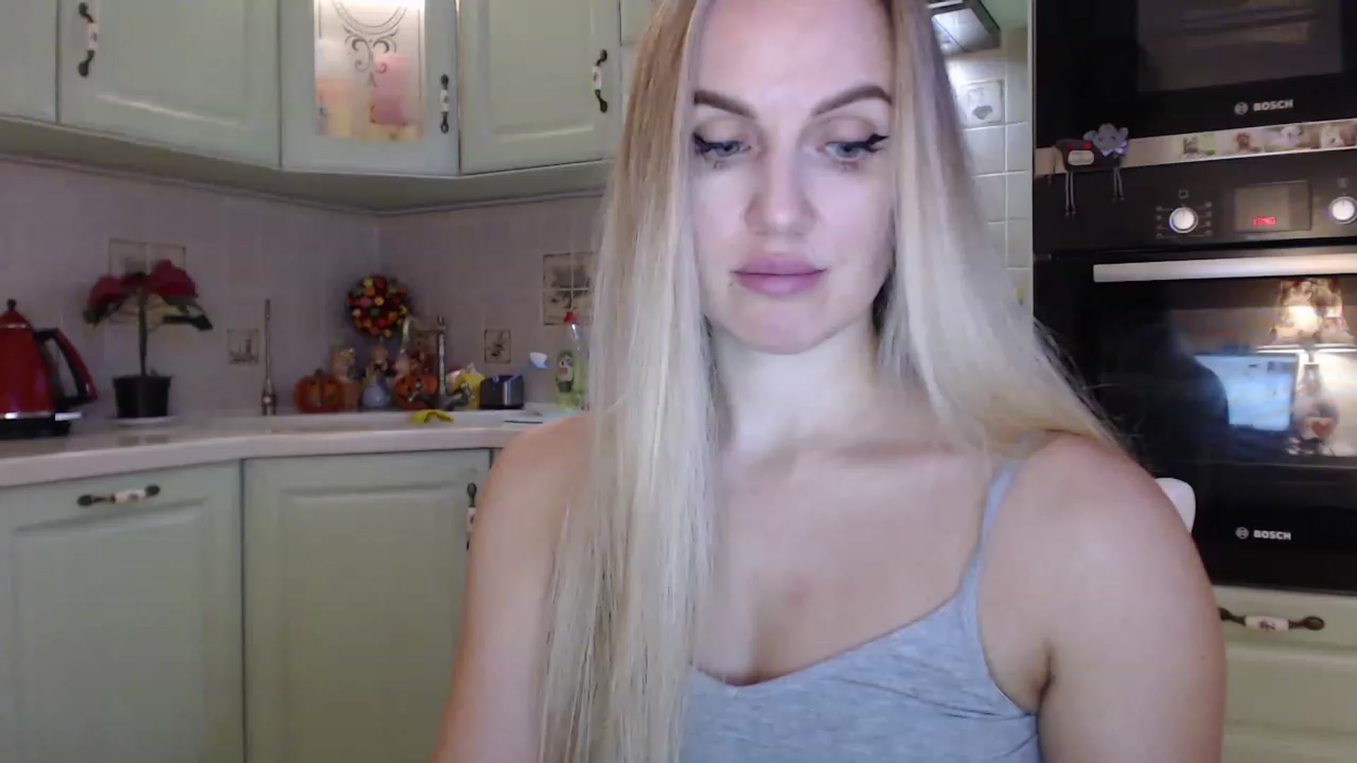 Gallery image thumbnail from Spicy_Giraffe's myfreecams stream on, 12/06/2022, 22:02 image 1 of 20