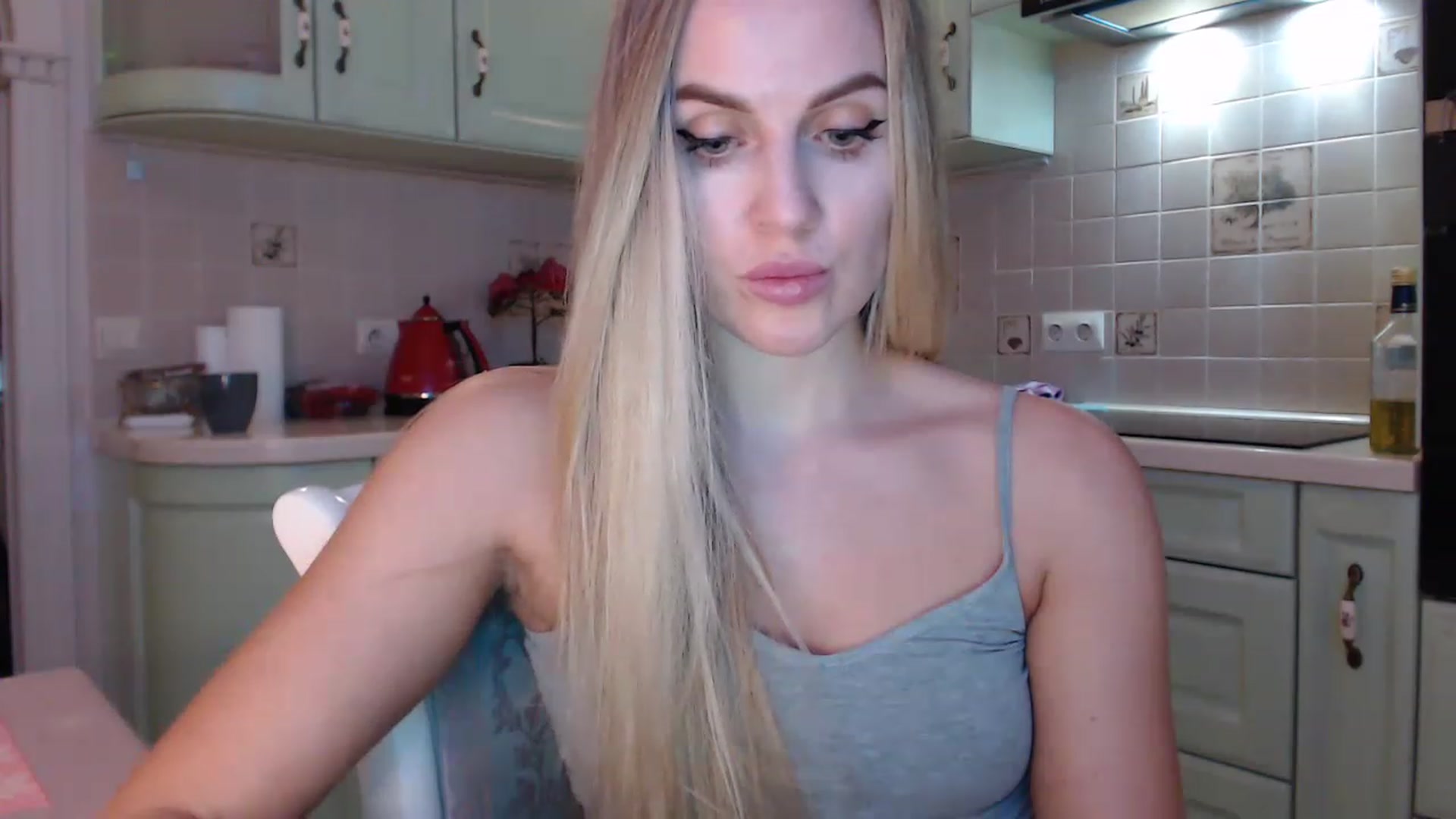 Gallery image thumbnail from Spicy_Giraffe's myfreecams stream on, 12/06/2022, 22:02 image 5 of 20
