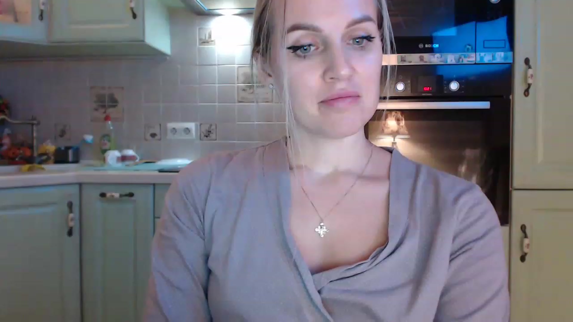 Gallery image thumbnail from Spicy_Giraffe's myfreecams stream on, 12/09/2022, 20:34 image 11 of 20