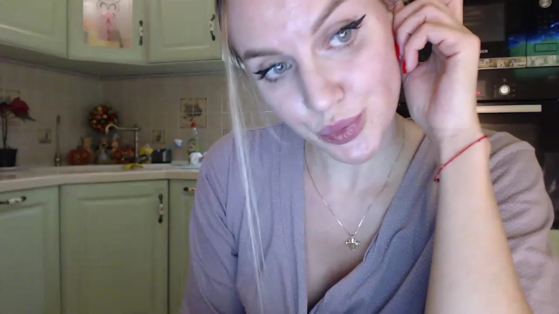 Gallery image thumbnail from Spicy_Giraffe's myfreecams stream on, 12/09/2022, 20:34 image 15 of 20
