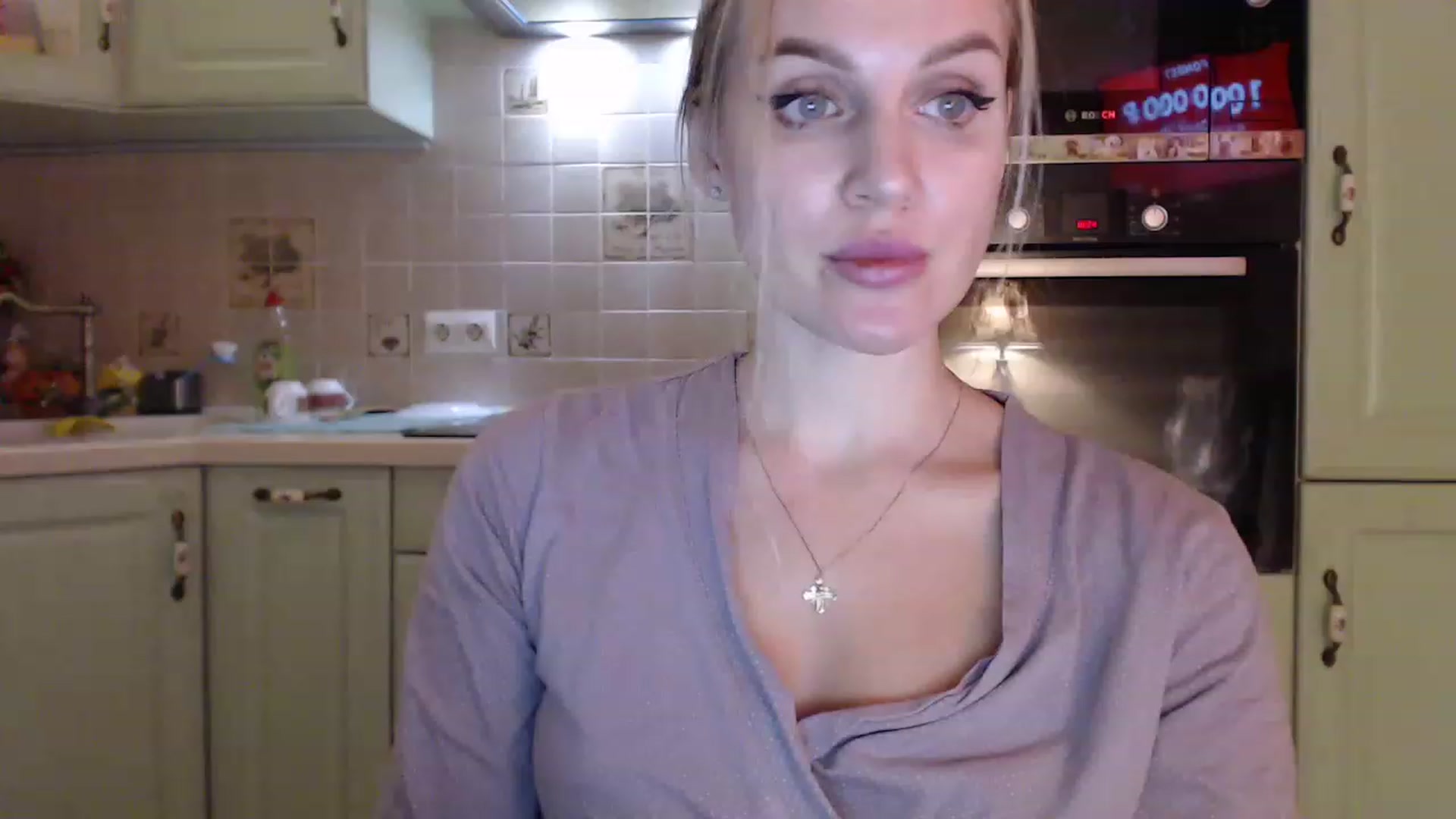 Gallery image thumbnail from Spicy_Giraffe's myfreecams stream on, 12/09/2022, 20:34 image 12 of 20