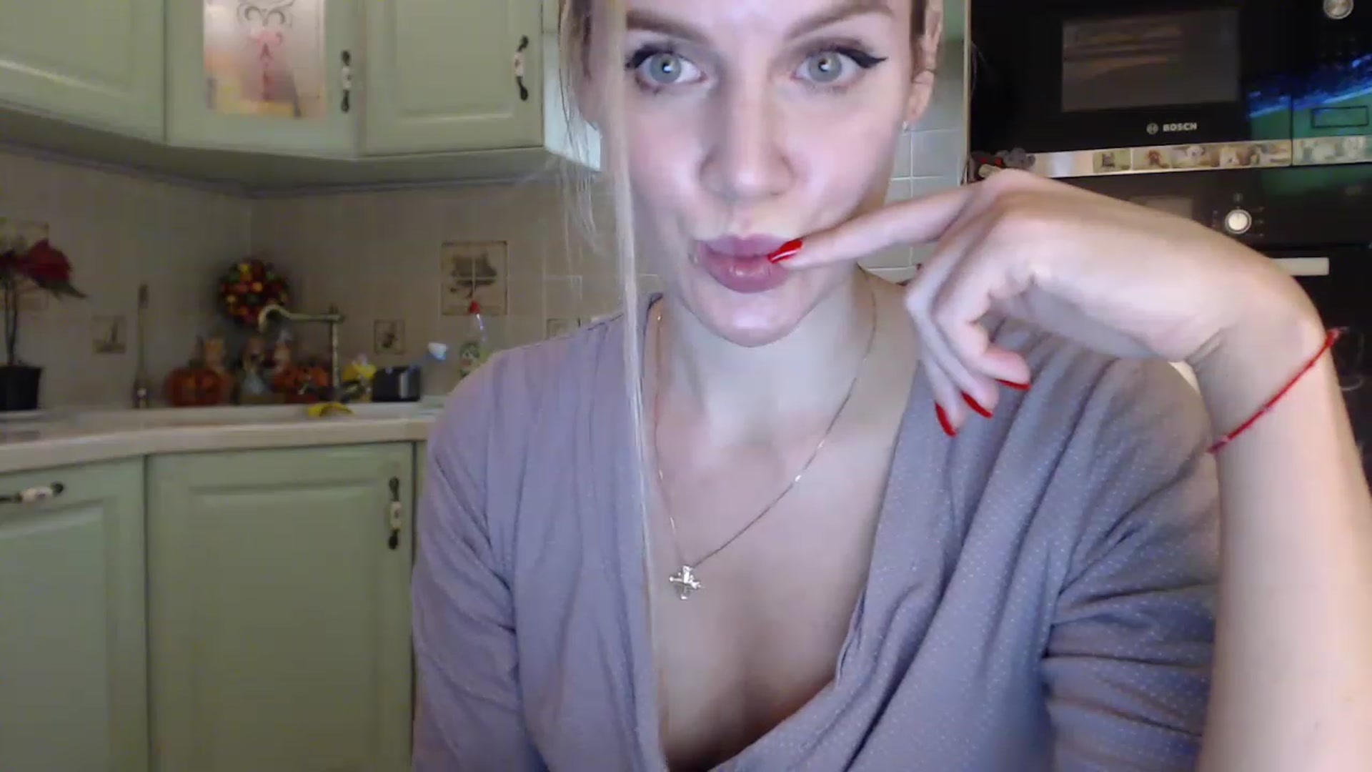 Gallery image thumbnail from Spicy_Giraffe's myfreecams stream on, 12/09/2022, 20:34 image 16 of 20