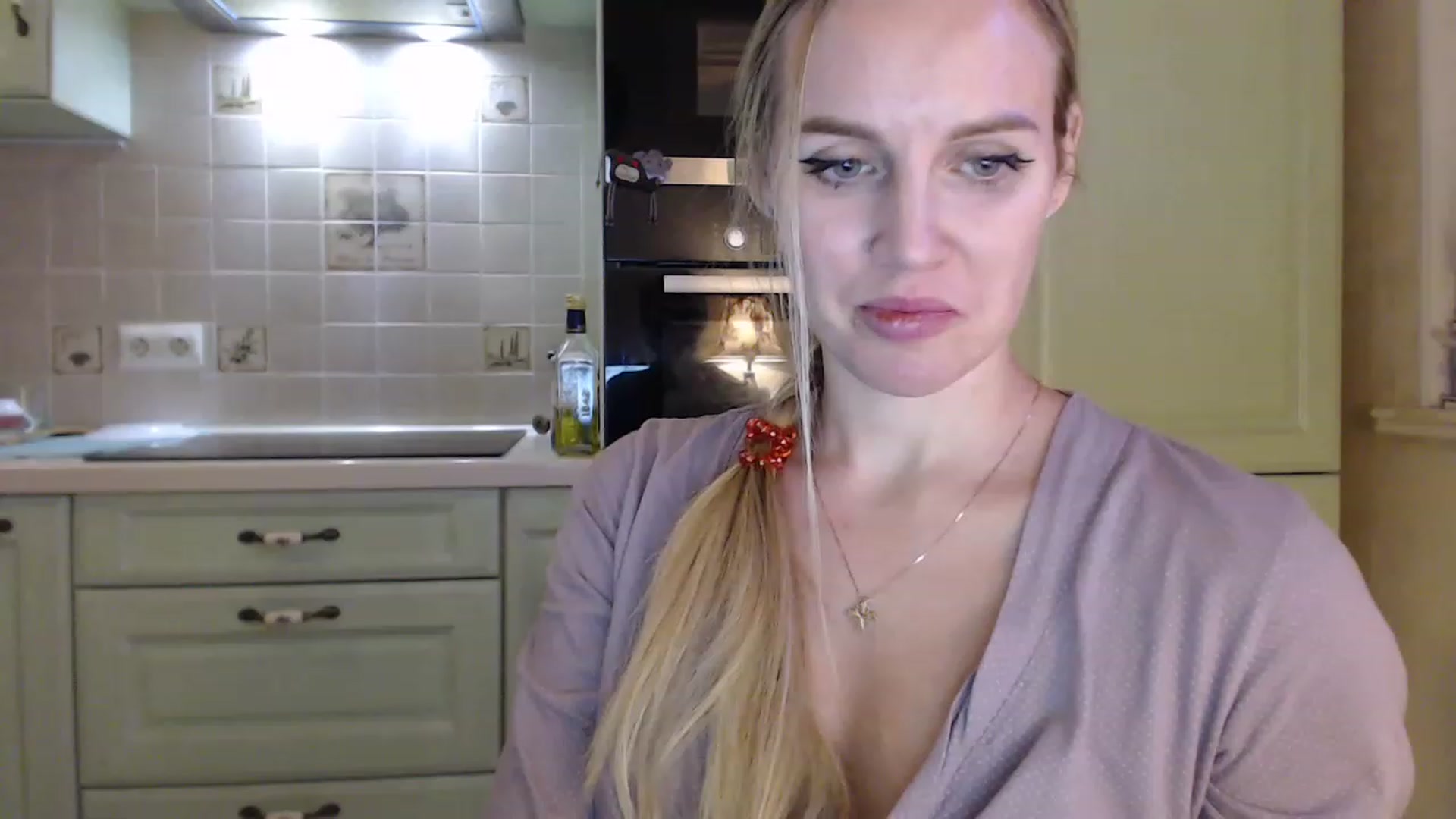 Gallery image thumbnail from Spicy_Giraffe's myfreecams stream on, 12/09/2022, 21:37 image 2 of 20