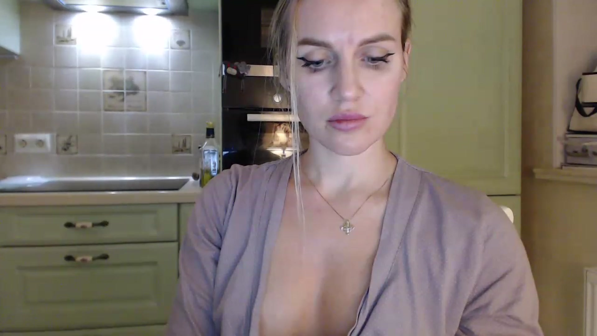 Gallery image thumbnail from Spicy_Giraffe's myfreecams stream on, 12/09/2022, 21:37 image 17 of 20