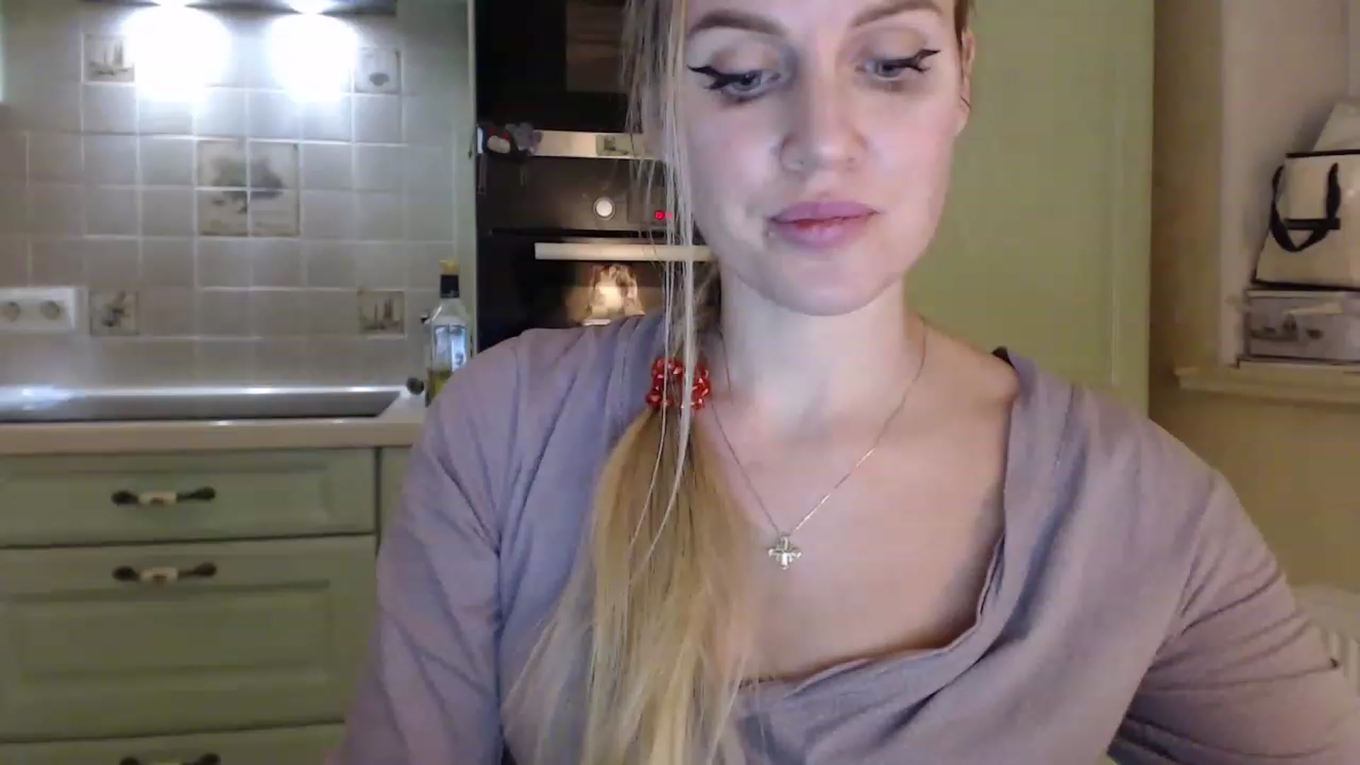 Gallery image thumbnail from Spicy_Giraffe's myfreecams stream on, 12/09/2022, 21:37 image 7 of 20