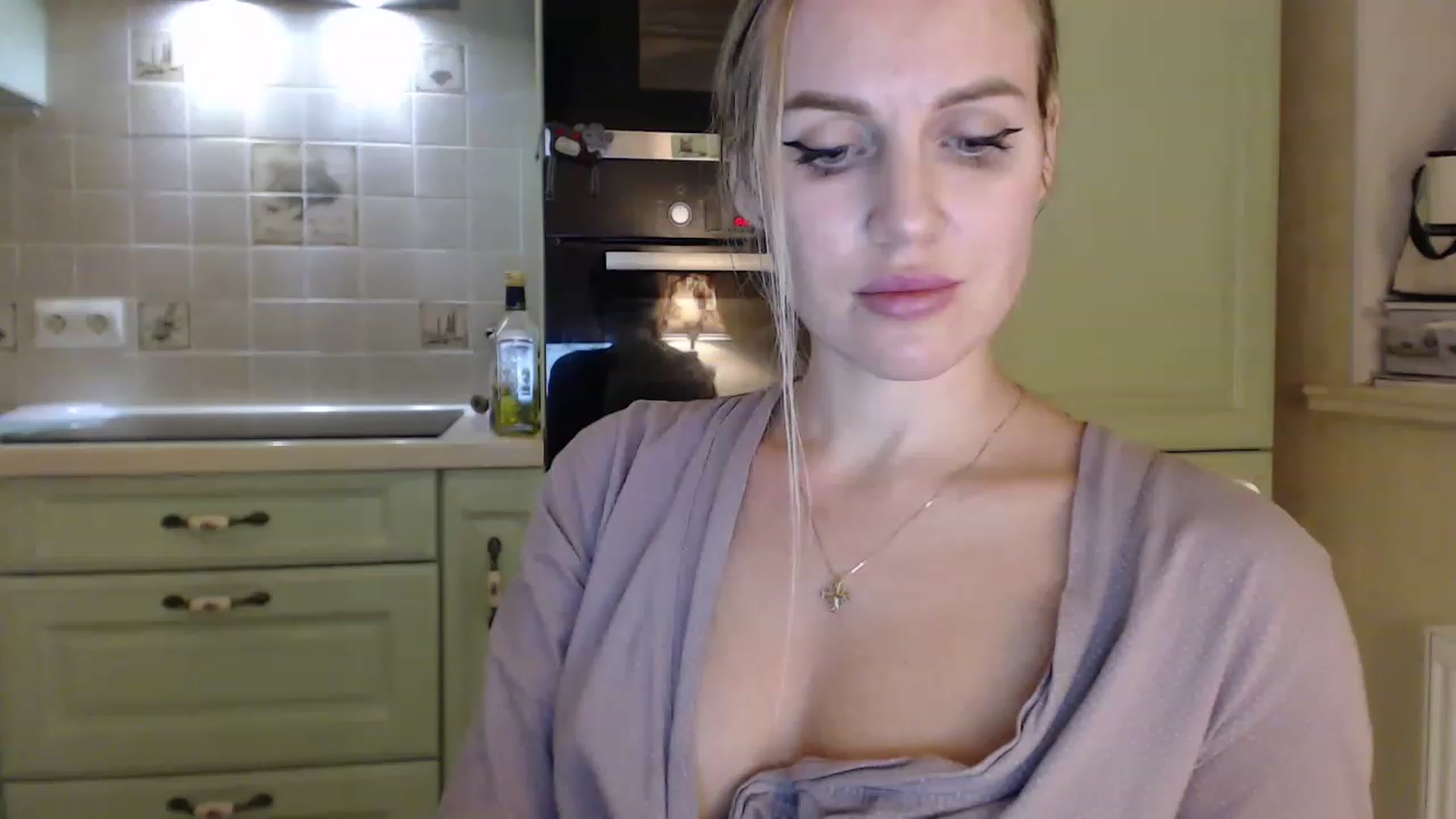 Gallery image thumbnail from Spicy_Giraffe's myfreecams stream on, 12/09/2022, 21:37 image 10 of 20