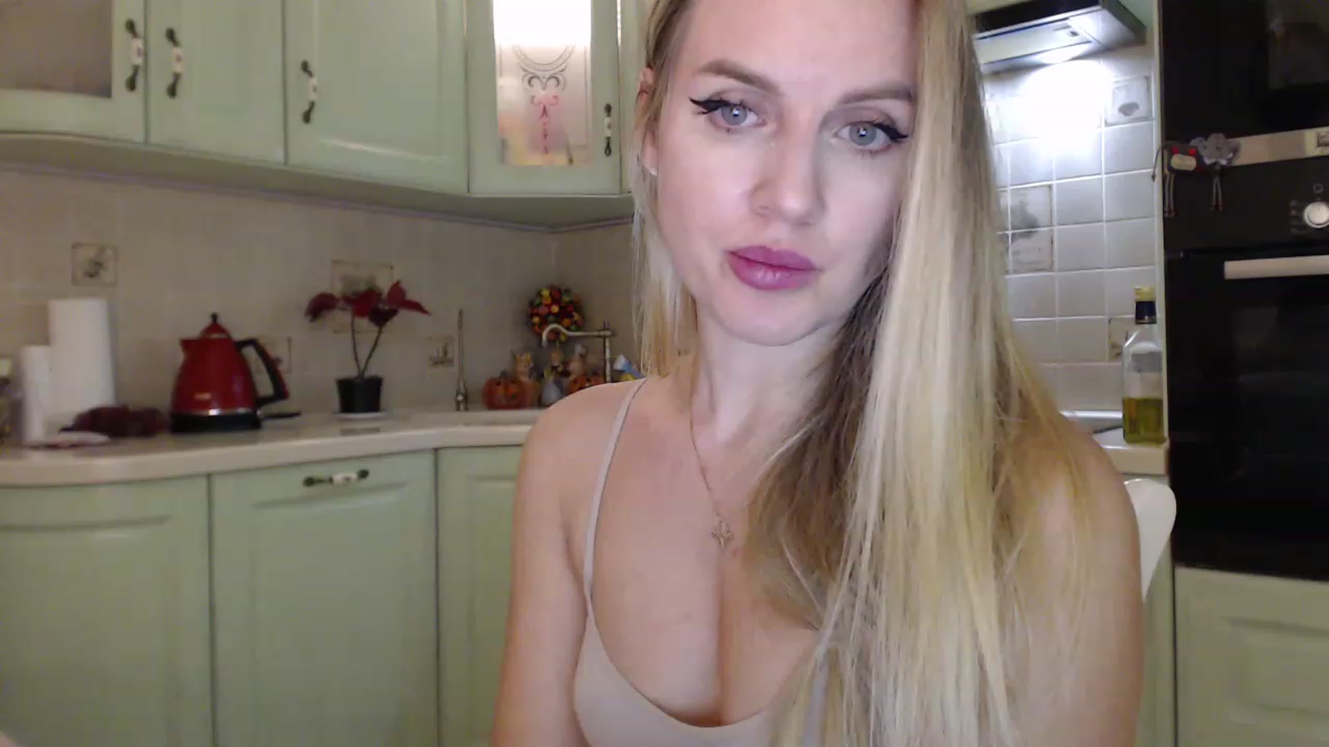 Gallery image thumbnail from Spicy_Giraffe's myfreecams stream on, 12/10/2022, 19:38 image 8 of 20