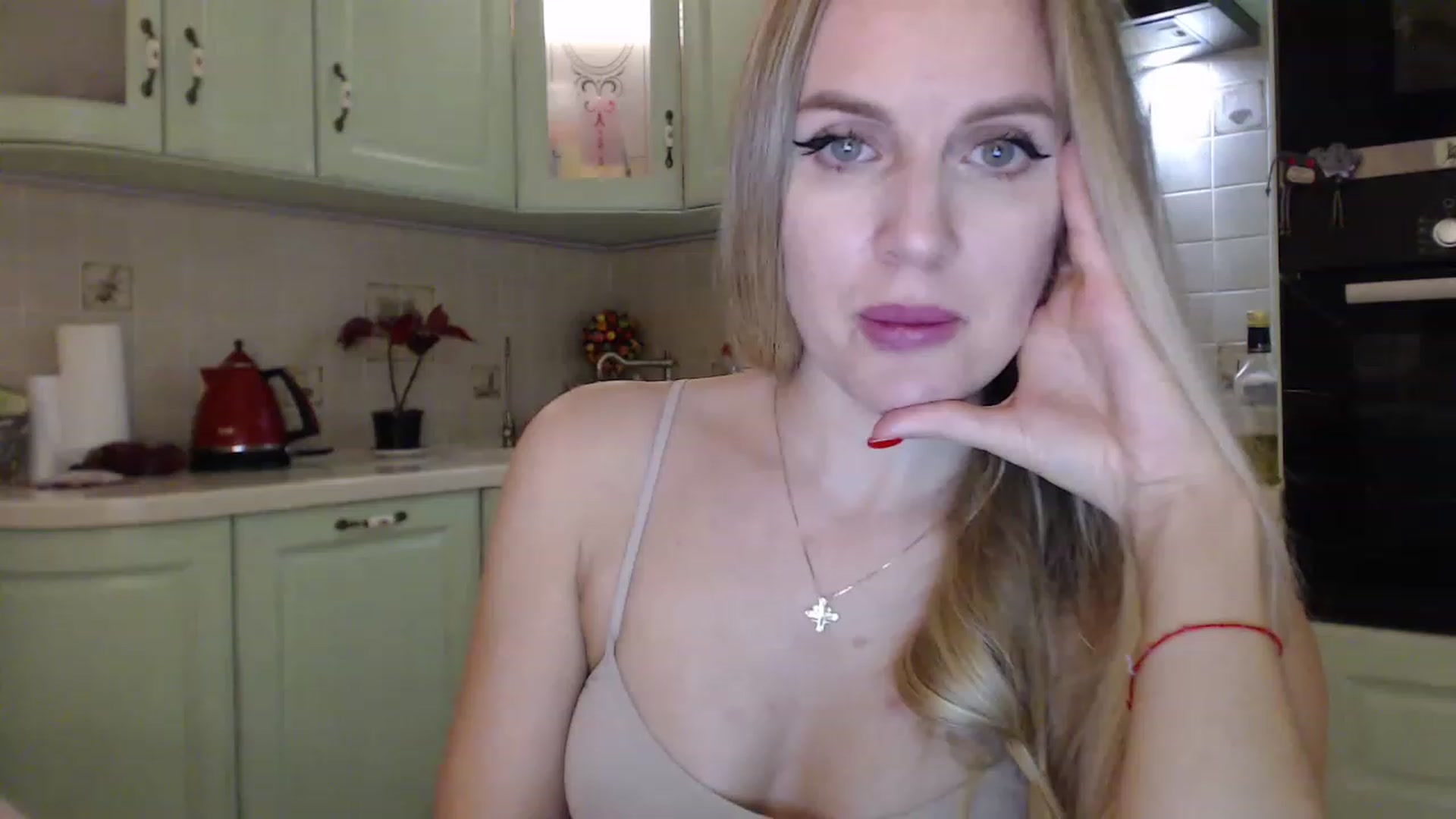 Gallery image thumbnail from Spicy_Giraffe's myfreecams stream on, 12/10/2022, 19:38 image 6 of 20