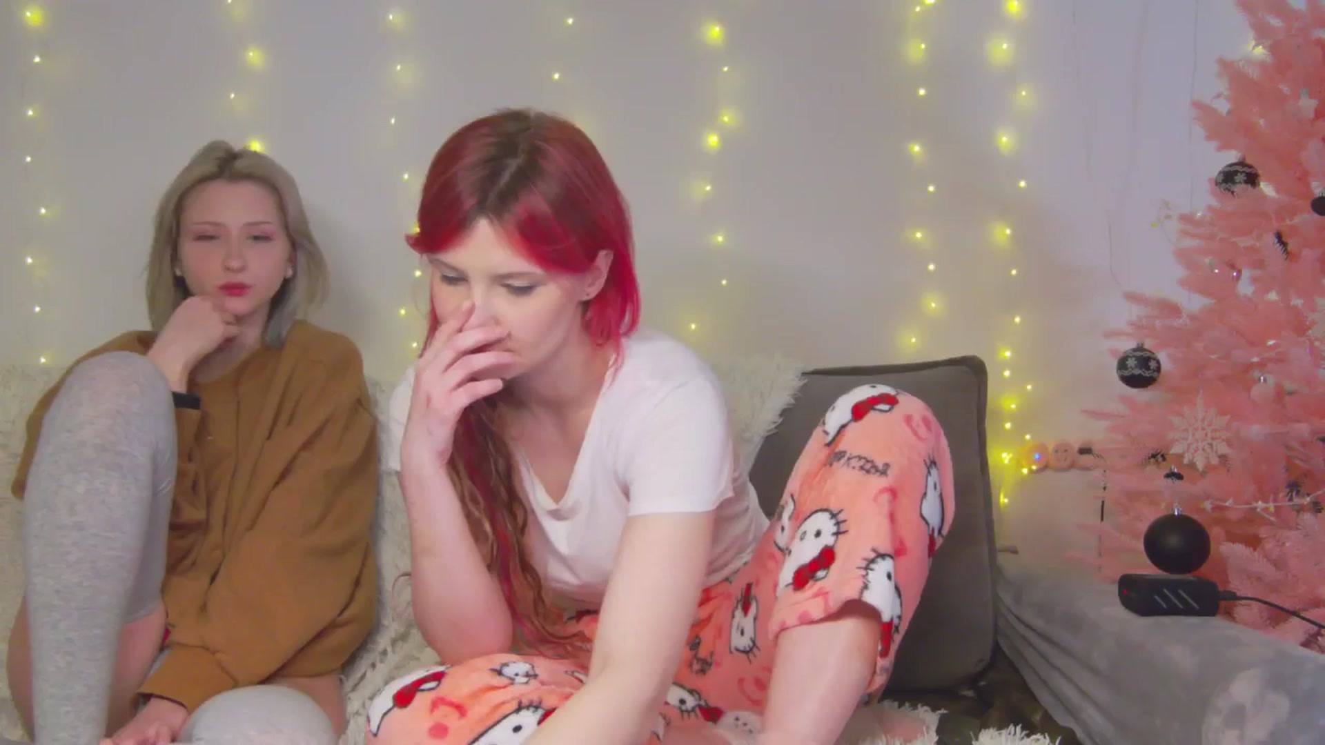 Gallery image thumbnail from Spicy_Love's myfreecams stream on, 12/28/2024, 20:16 image 10 of 20