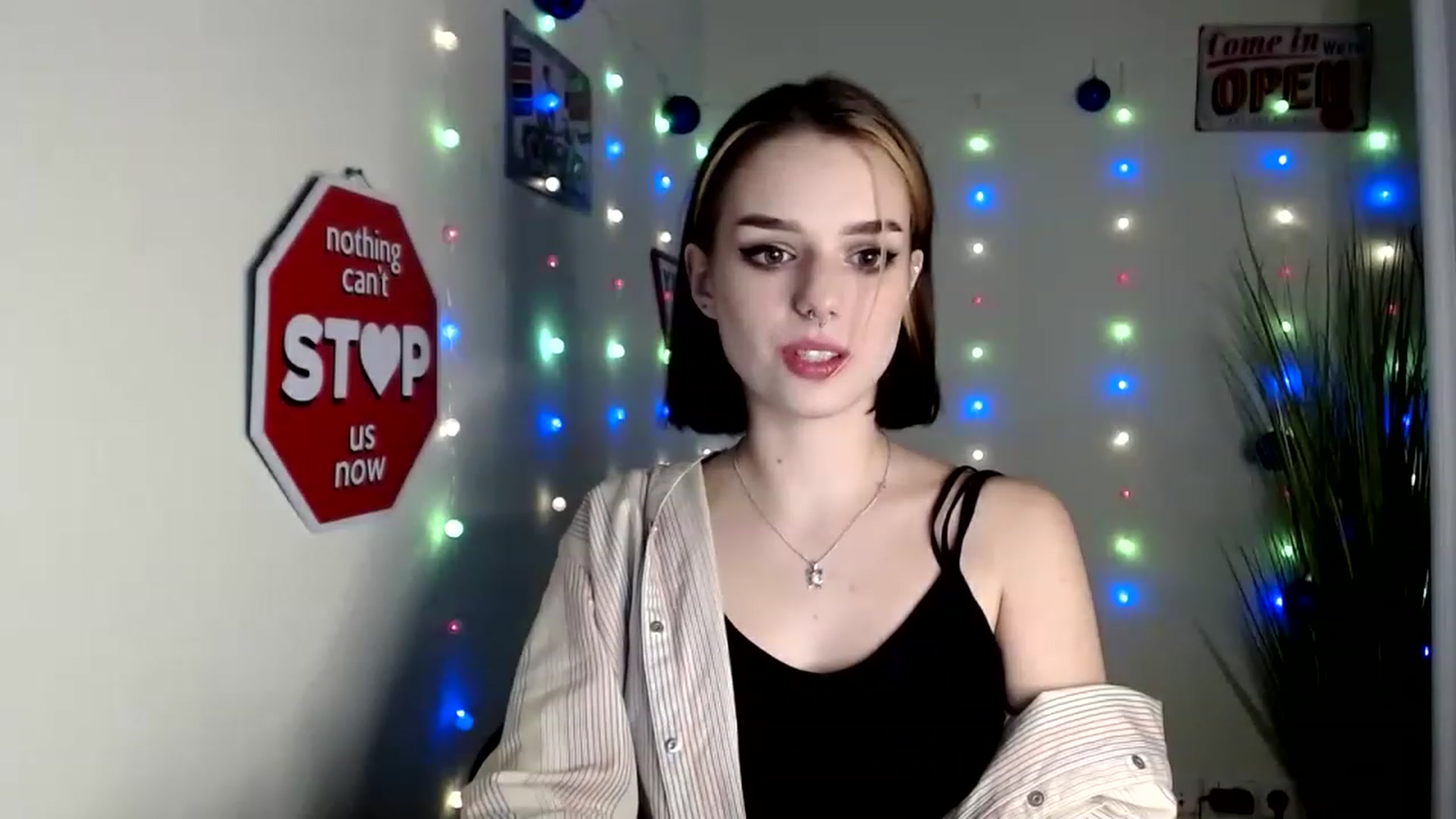 Gallery image thumbnail from Spicy_X's myfreecams stream on, 12/15/2022, 16:26 image 19 of 20