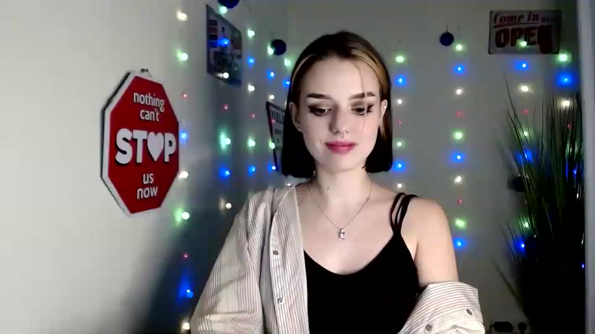 Gallery image thumbnail from Spicy_X's myfreecams stream on, 12/15/2022, 16:26 image 20 of 20