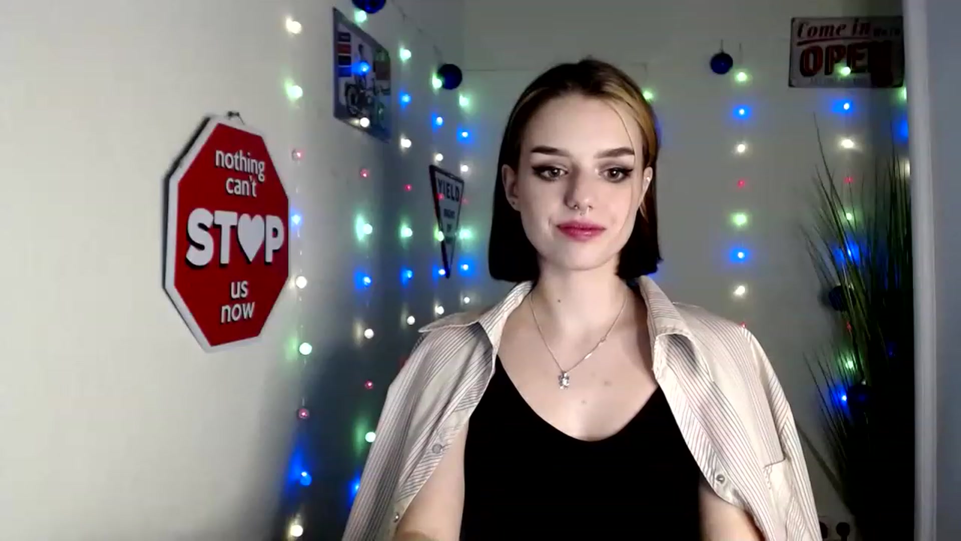 Gallery image thumbnail from Spicy_X's myfreecams stream on, 12/15/2022, 17:56 image 20 of 20