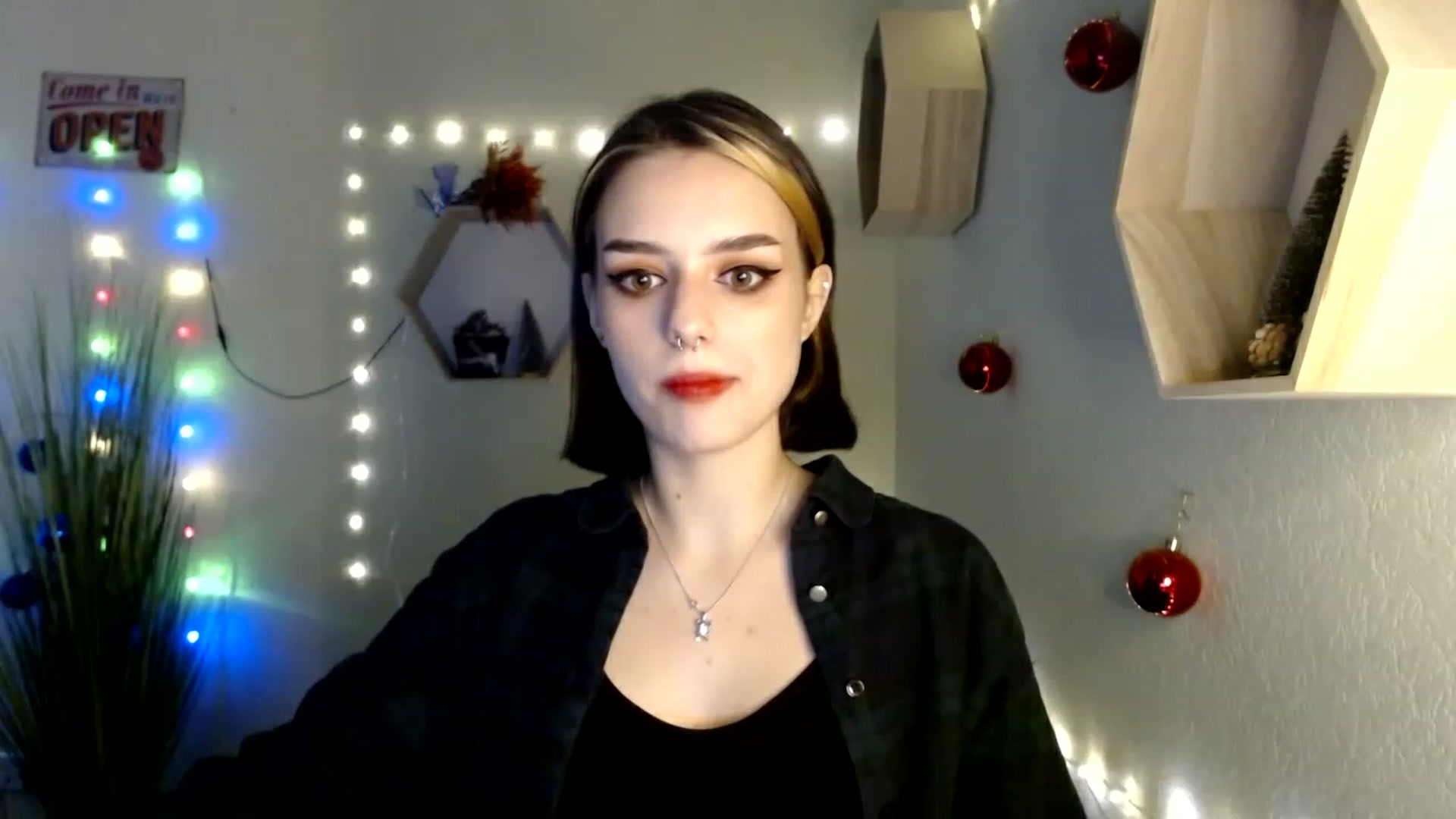 Gallery image thumbnail from Spicy_X's myfreecams stream on, 12/16/2022, 15:35 image 6 of 20