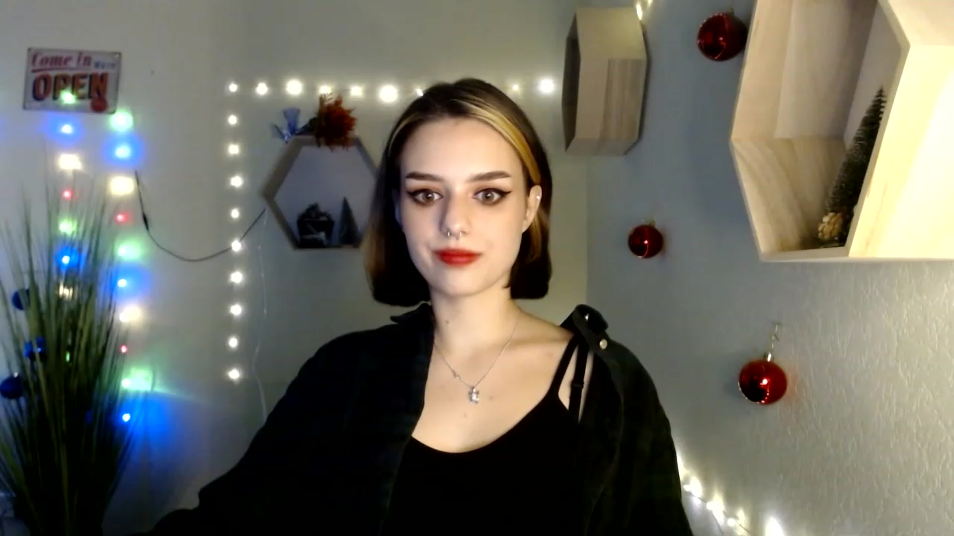 Gallery image thumbnail from Spicy_X's myfreecams stream on, 12/16/2022, 16:03 image 4 of 20