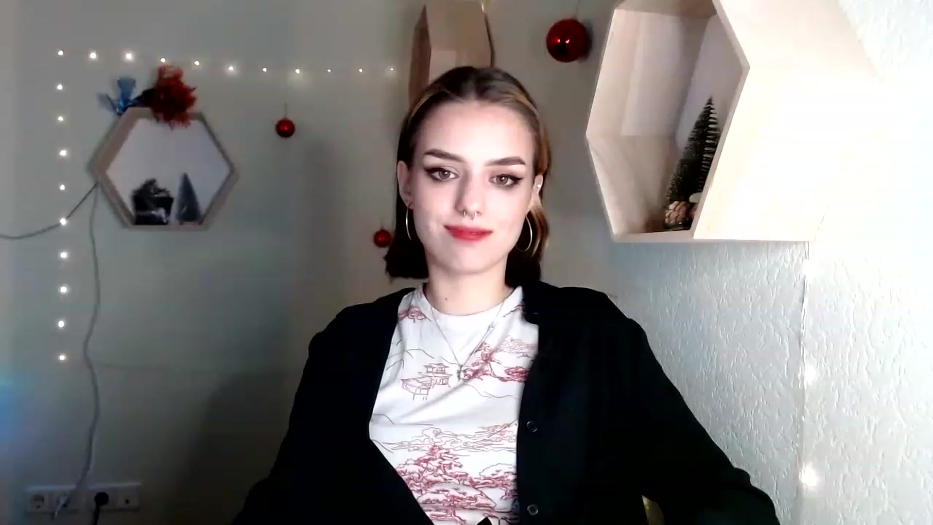 Gallery image thumbnail from Spicy_X's myfreecams stream on, 12/18/2022, 17:32 image 11 of 20