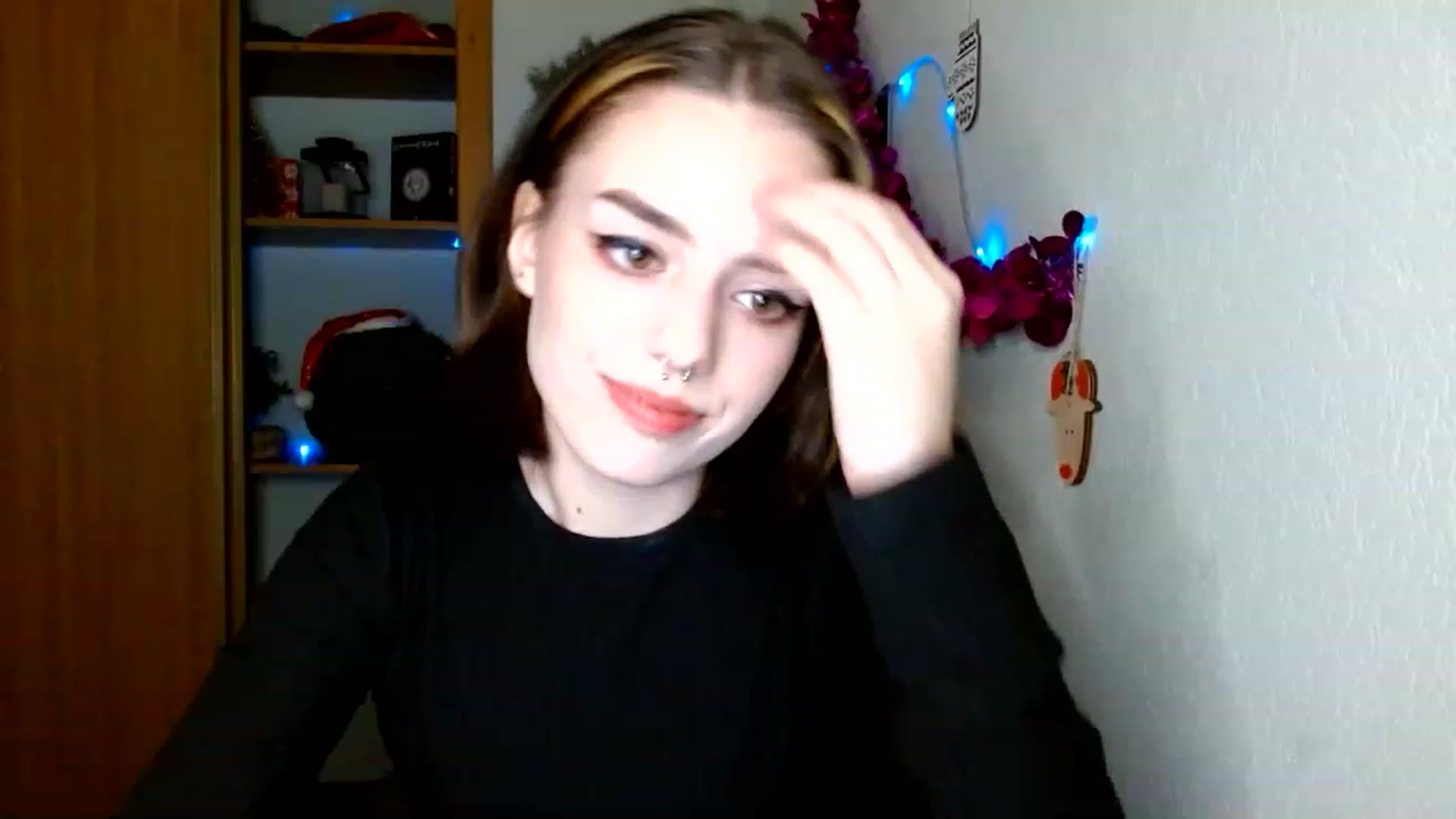 Gallery image thumbnail from Spicy_X's myfreecams stream on, 12/20/2022, 14:17 image 18 of 20