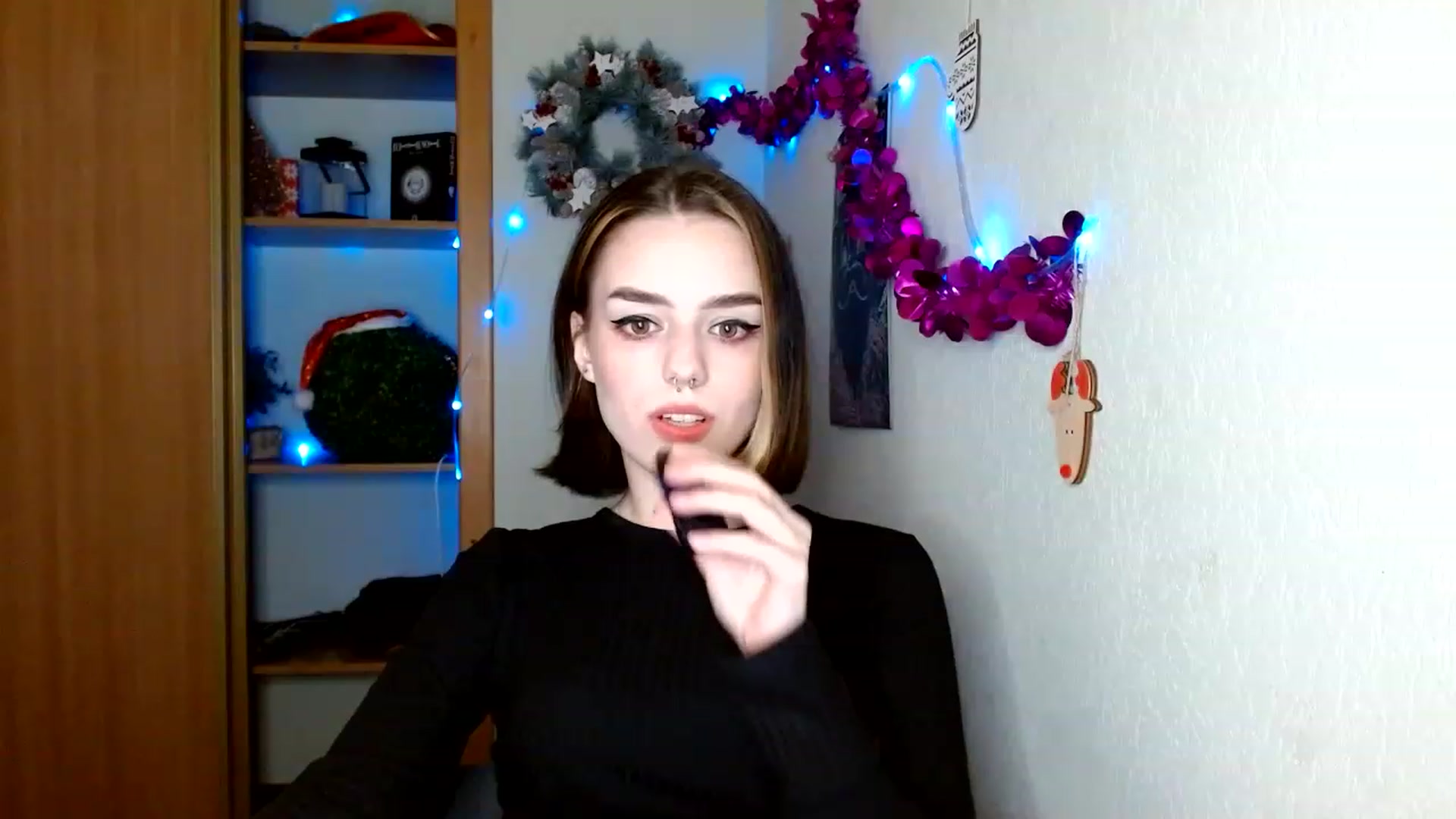 Gallery image thumbnail from Spicy_X's myfreecams stream on, 12/20/2022, 14:17 image 3 of 20