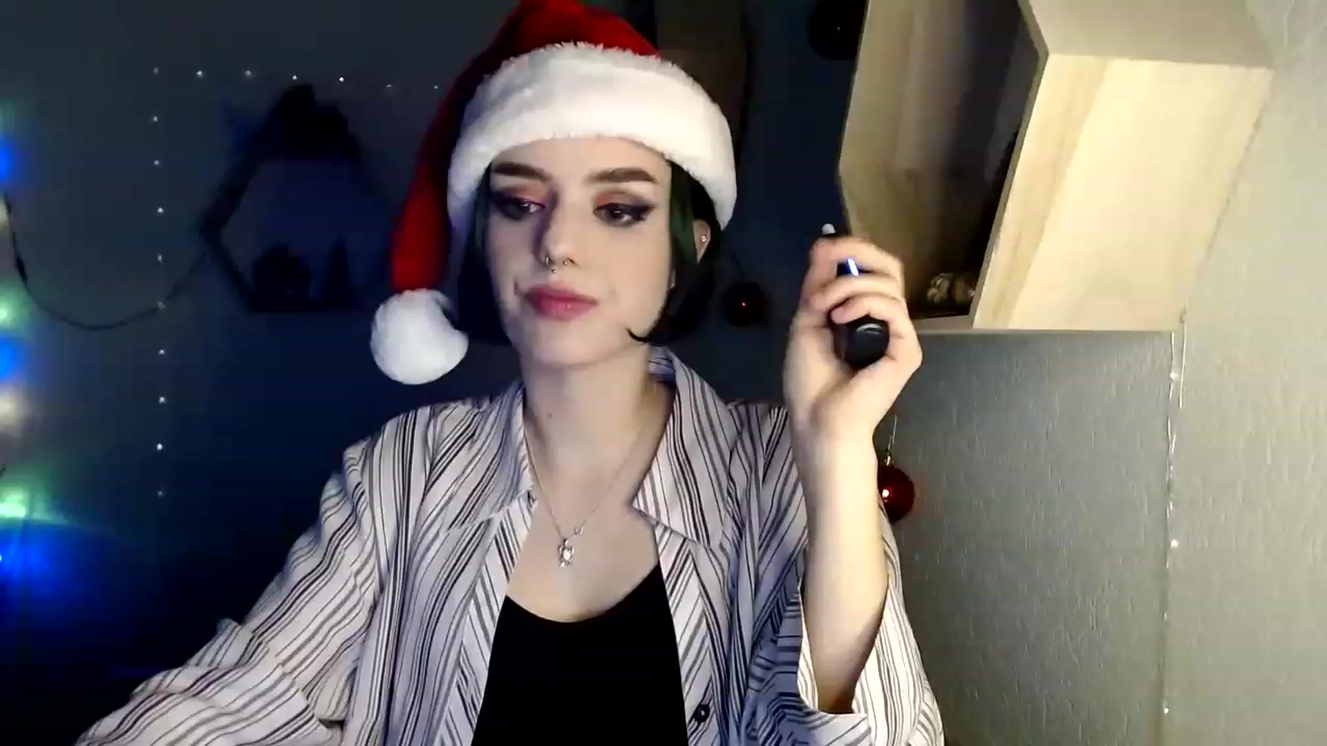 Gallery image thumbnail from Spicy_X's myfreecams stream on, 12/23/2022, 17:13 image 3 of 20