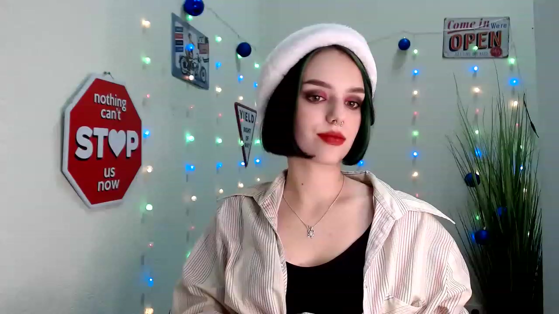 Gallery image thumbnail from Spicy_X's myfreecams stream on, 12/26/2022, 15:11 image 14 of 20