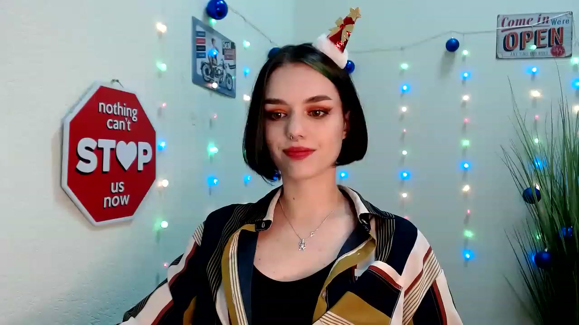 Gallery image thumbnail from Spicy_X's myfreecams stream on, 12/28/2022, 09:17 image 10 of 20