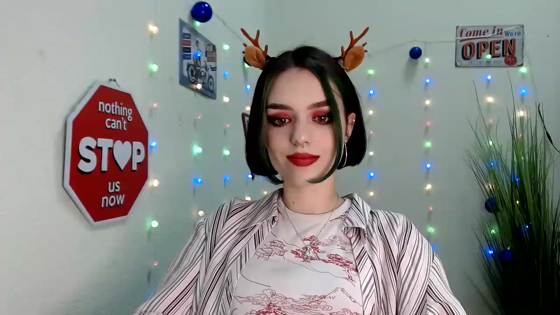 Gallery image thumbnail from Spicy_X's myfreecams stream on, 12/29/2022, 14:15 image 12 of 20