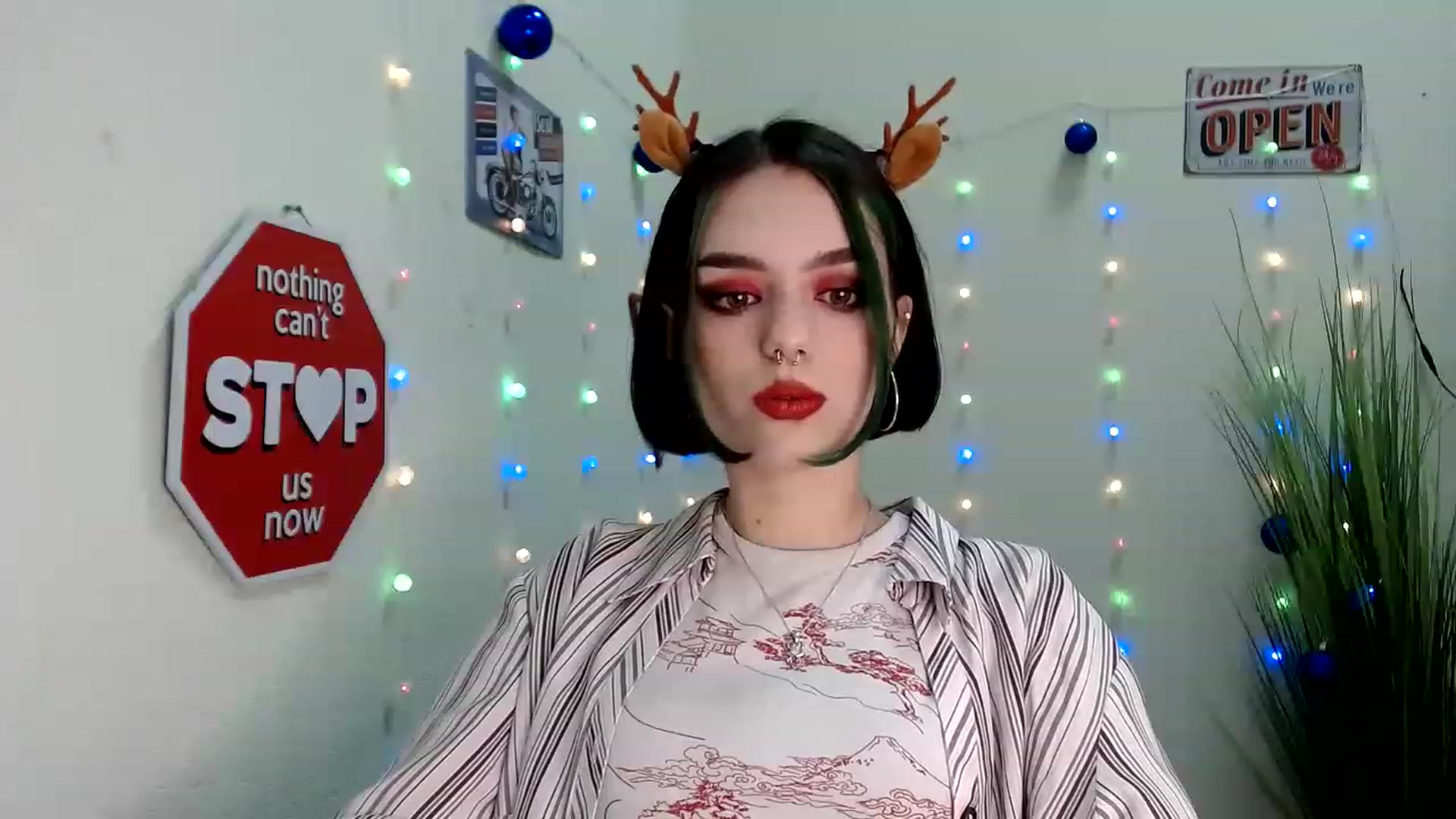 Gallery image thumbnail from Spicy_X's myfreecams stream on, 12/29/2022, 14:15 image 14 of 20