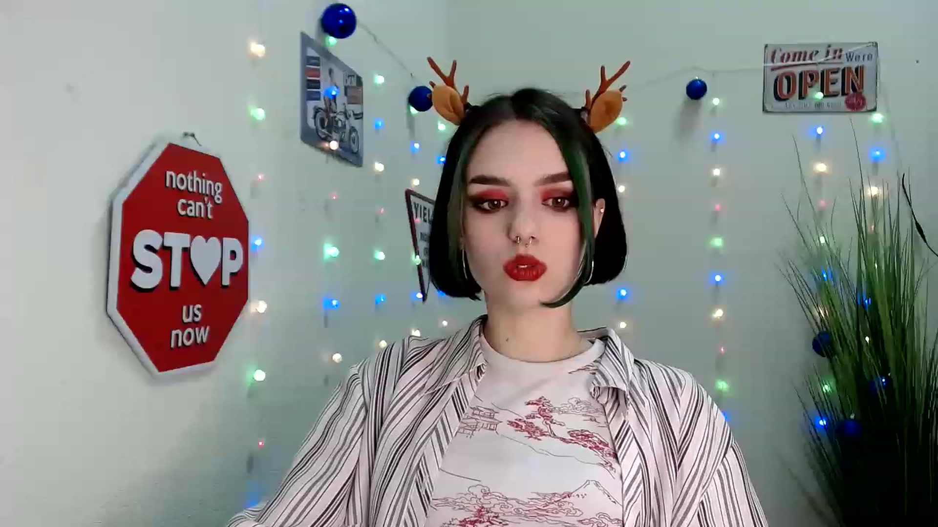 Gallery image thumbnail from Spicy_X's myfreecams stream on, 12/29/2022, 15:24 image 6 of 20