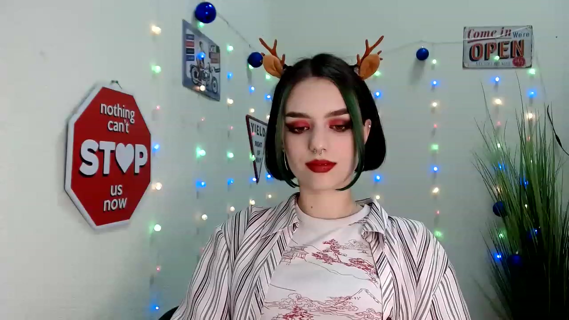 Gallery image thumbnail from Spicy_X's myfreecams stream on, 12/29/2022, 15:24 image 4 of 20