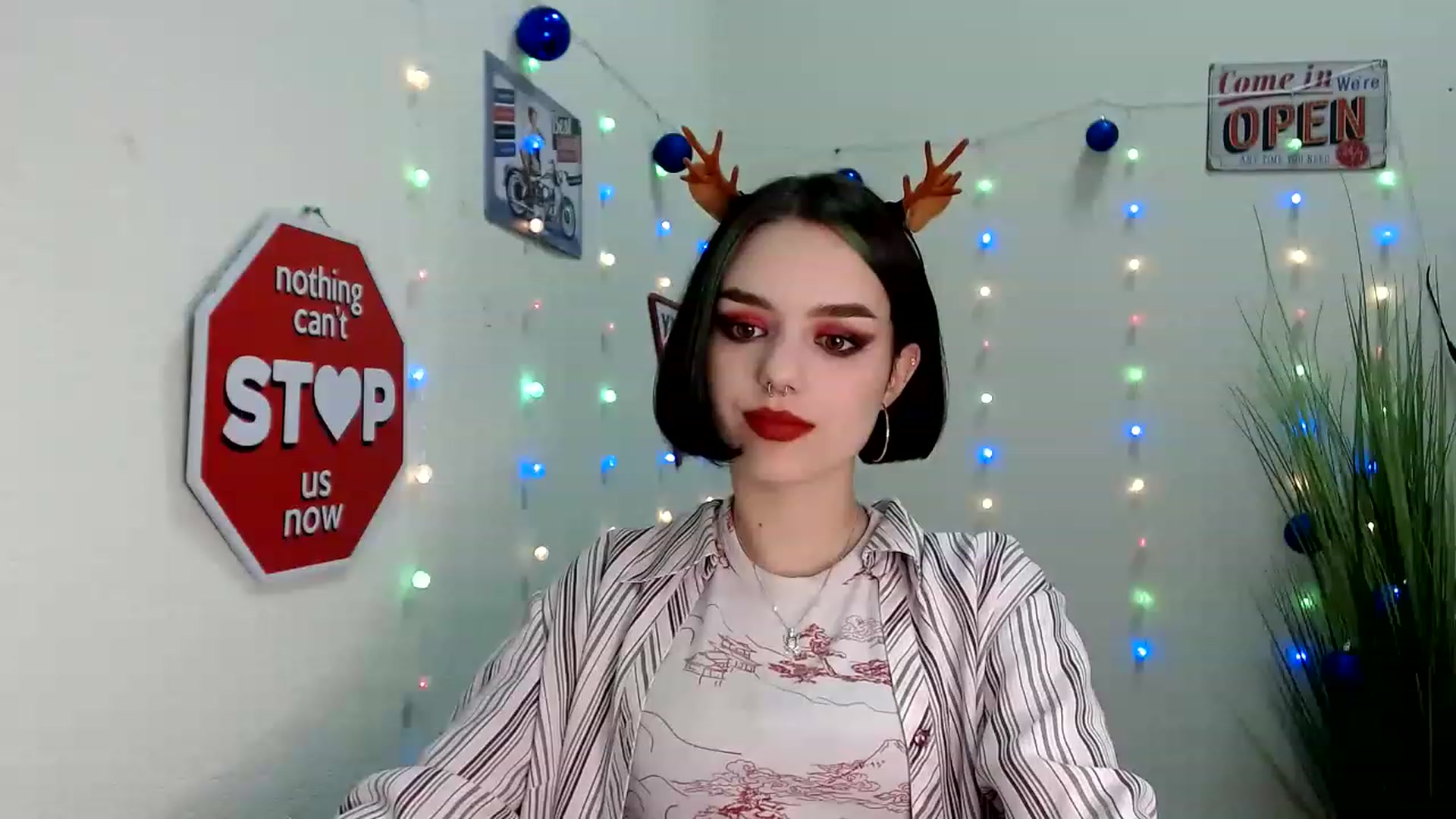 Gallery image thumbnail from Spicy_X's myfreecams stream on, 12/29/2022, 17:15 image 14 of 20