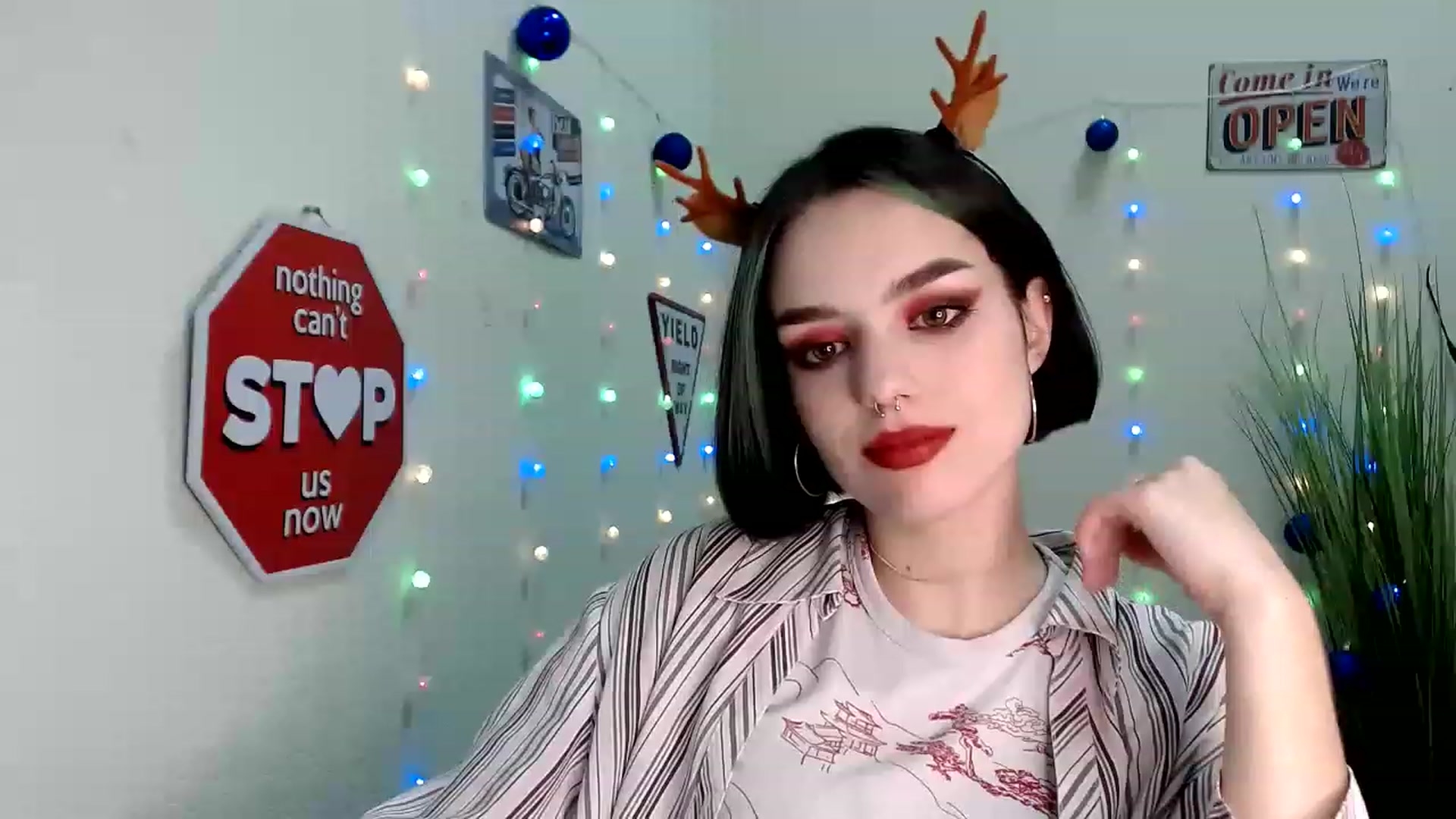 Gallery image thumbnail from Spicy_X's myfreecams stream on, 12/29/2022, 17:15 image 16 of 20