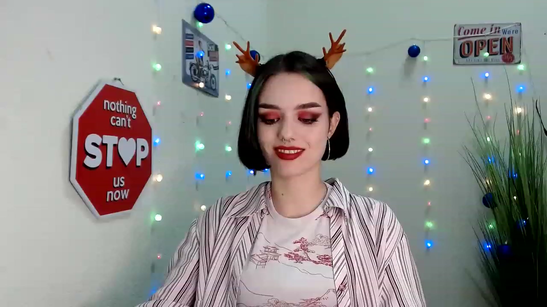 Gallery image thumbnail from Spicy_X's myfreecams stream on, 12/29/2022, 17:15 image 2 of 20