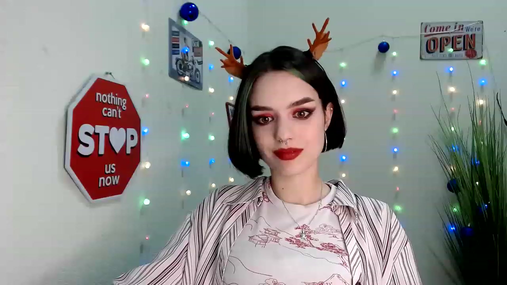 Gallery image thumbnail from Spicy_X's myfreecams stream on, 12/29/2022, 17:15 image 18 of 20