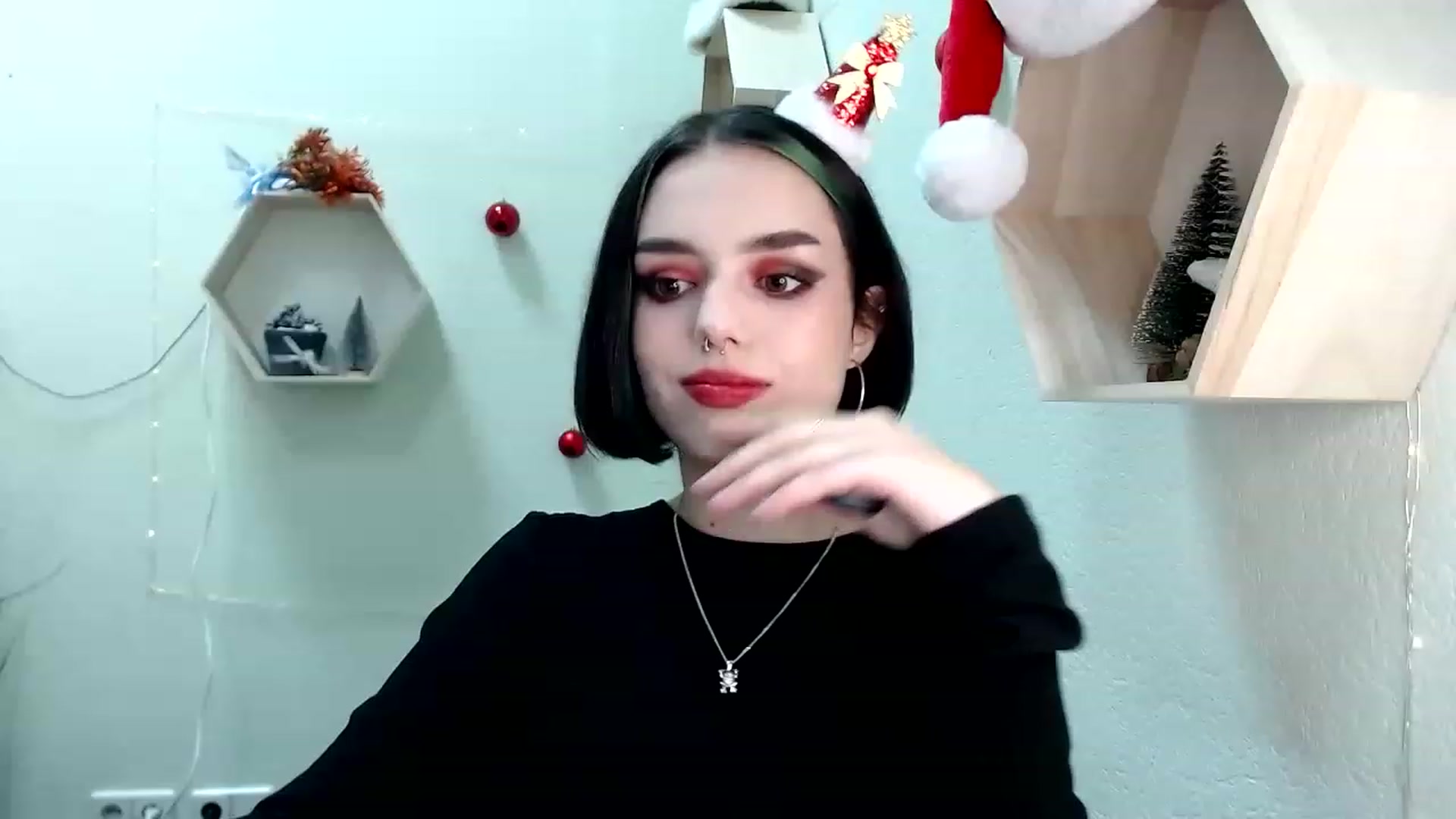 Gallery image thumbnail from Spicy_X's myfreecams stream on, 12/30/2022, 11:38 image 14 of 20