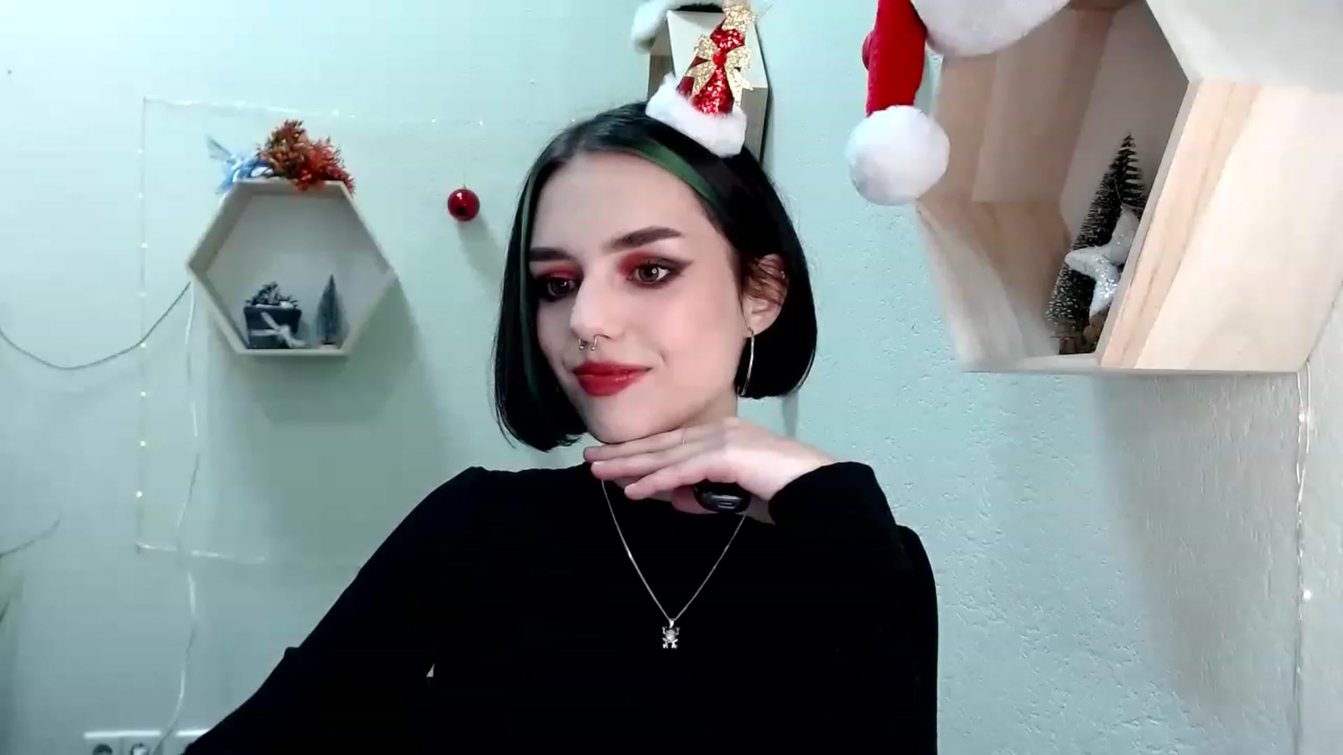 Gallery image thumbnail from Spicy_X's myfreecams stream on, 12/30/2022, 11:38 image 6 of 20