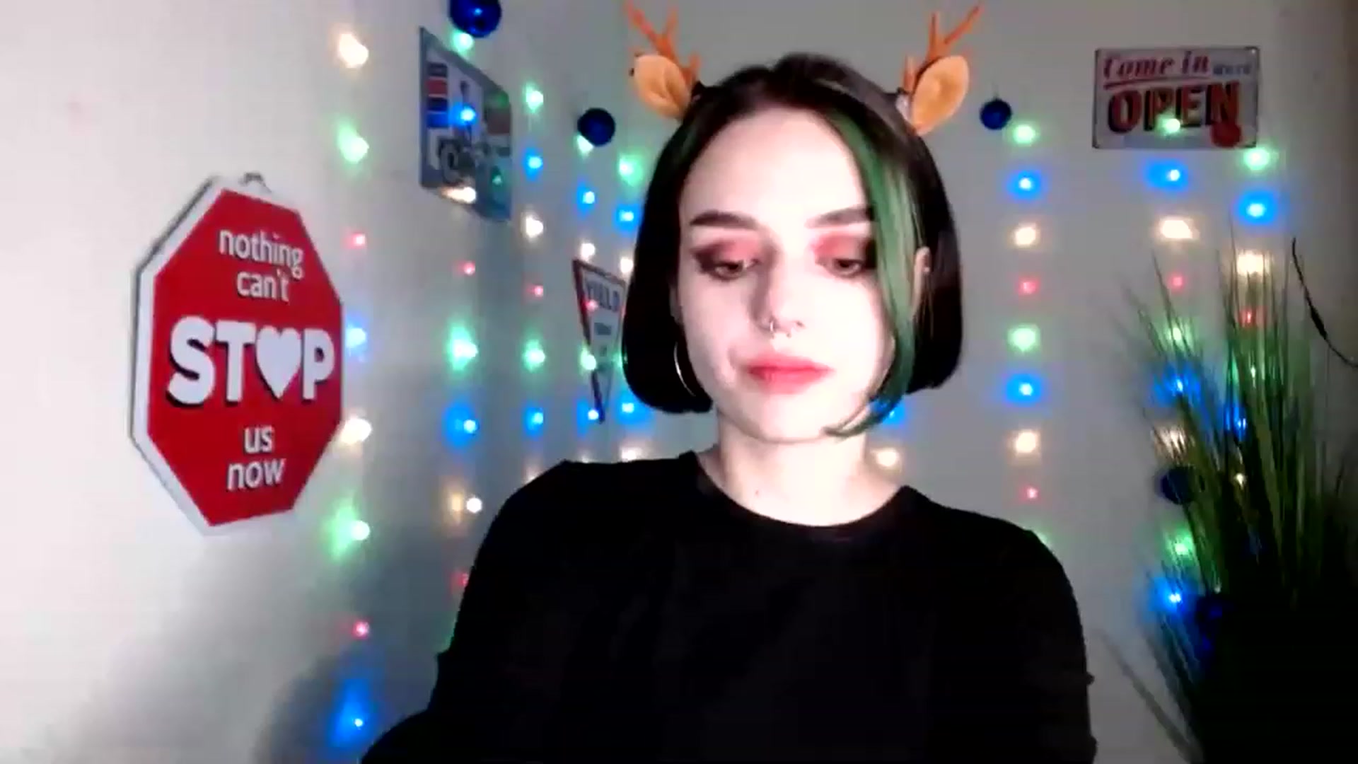 Gallery image thumbnail from Spicy_X's myfreecams stream on, 12/30/2022, 17:09 image 1 of 20