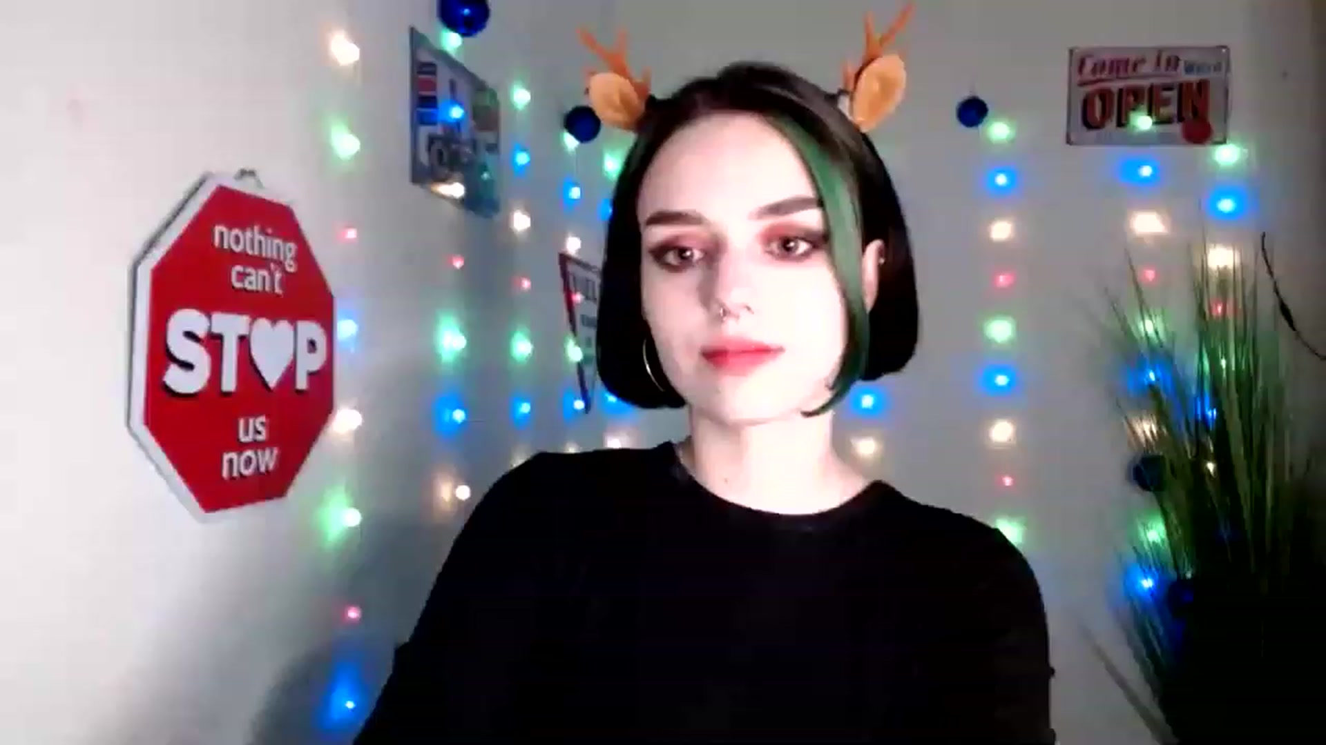 Gallery image thumbnail from Spicy_X's myfreecams stream on, 12/30/2022, 17:09 image 3 of 20