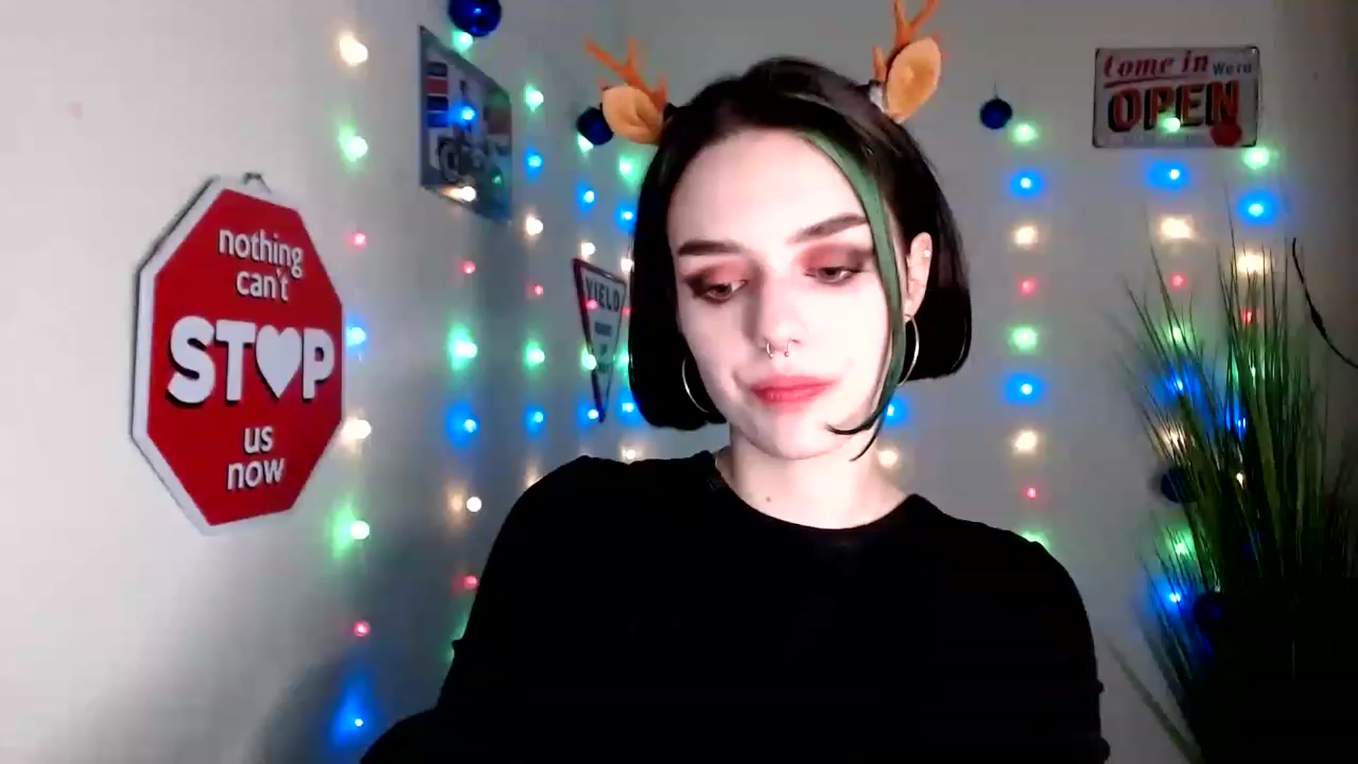 Gallery image thumbnail from Spicy_X's myfreecams stream on, 12/30/2022, 17:09 image 11 of 20