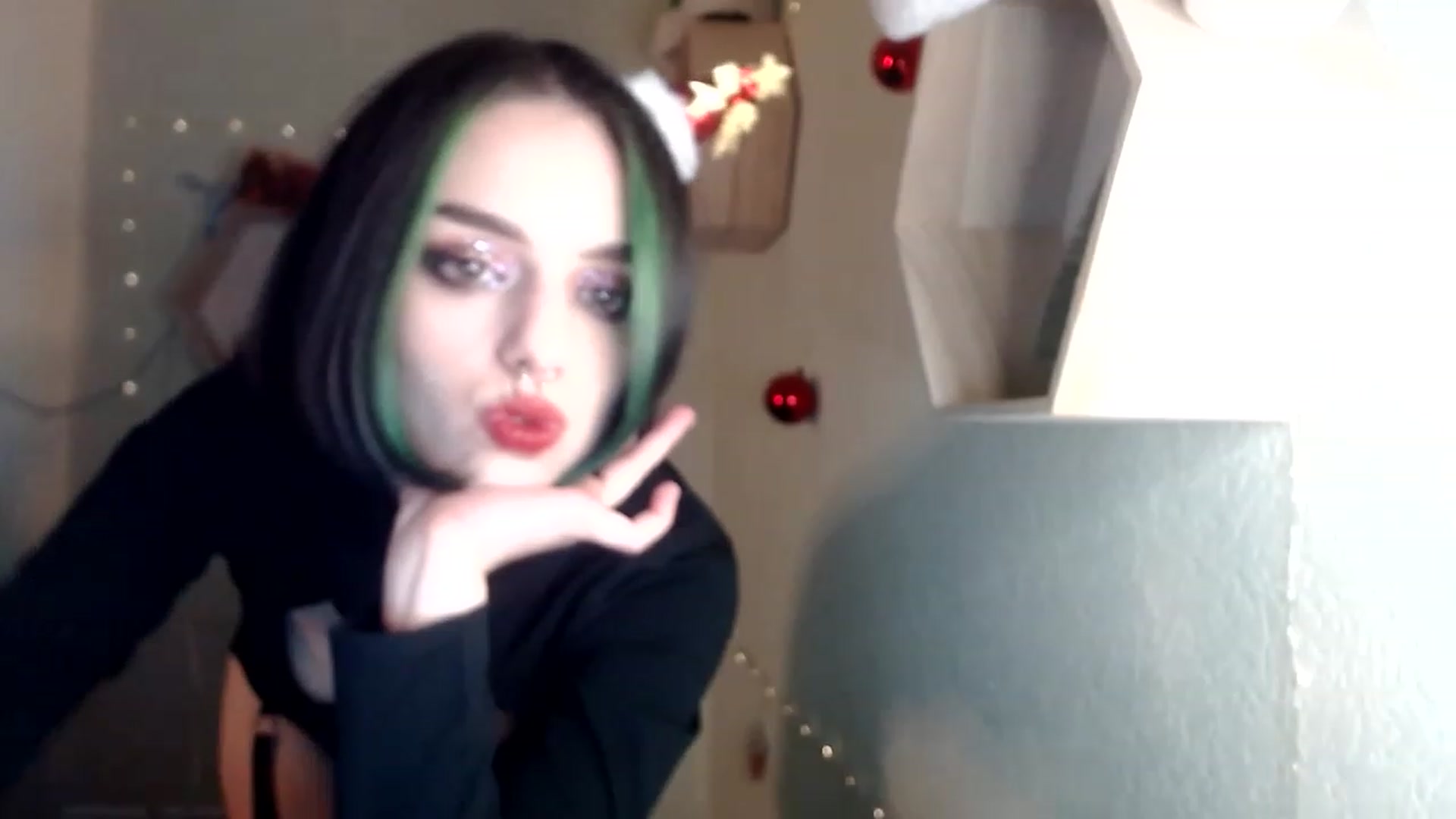 Gallery image thumbnail from Spicy_X's myfreecams stream on, 12/31/2022, 14:53 image 14 of 20