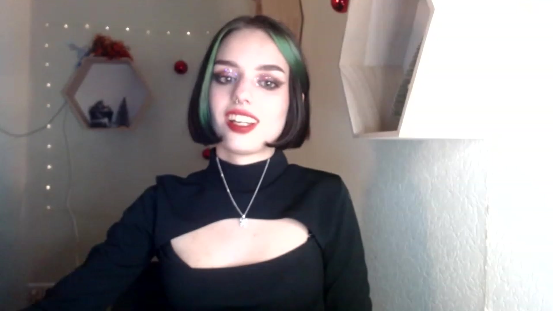 Gallery image thumbnail from Spicy_X's myfreecams stream on, 12/31/2022, 15:41 image 17 of 20