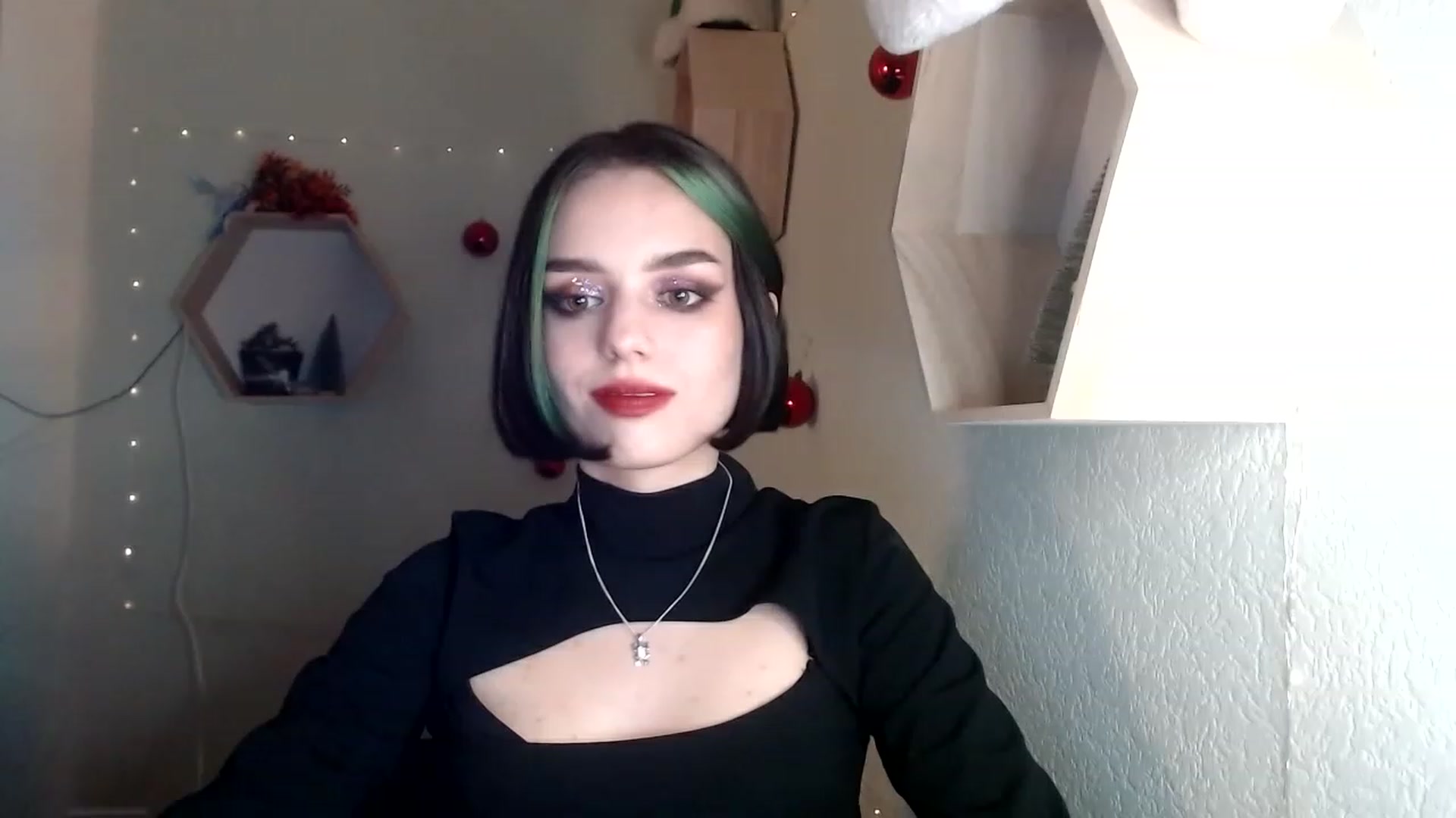 Gallery image thumbnail from Spicy_X's myfreecams stream on, 12/31/2022, 15:41 image 16 of 20