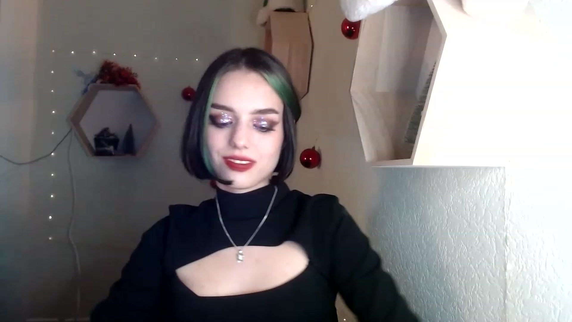 Gallery image thumbnail from Spicy_X's myfreecams stream on, 12/31/2022, 15:41 image 15 of 20
