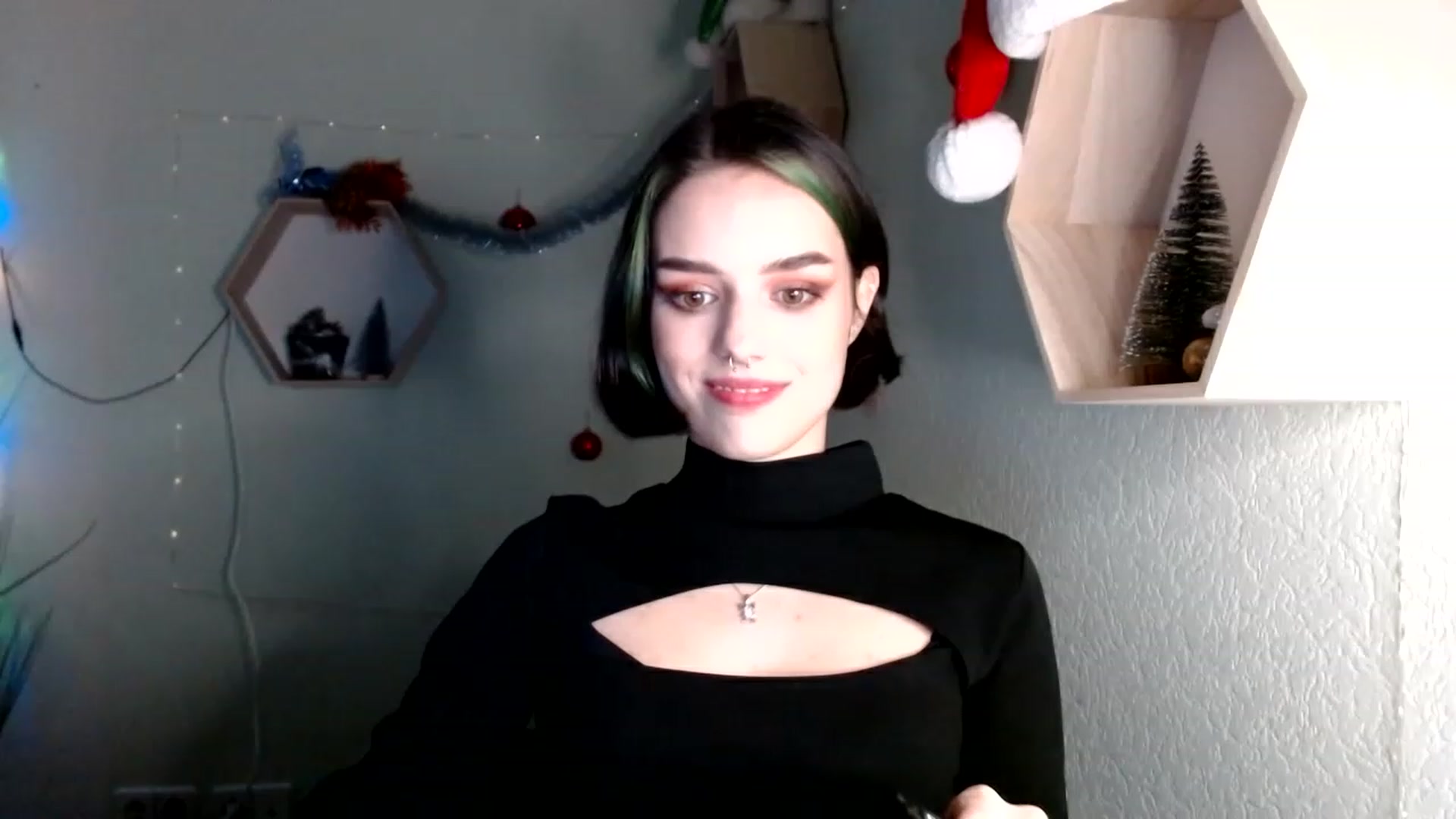 Gallery image thumbnail from Spicy_X's myfreecams stream on, 01/05/2023, 14:20 image 10 of 20