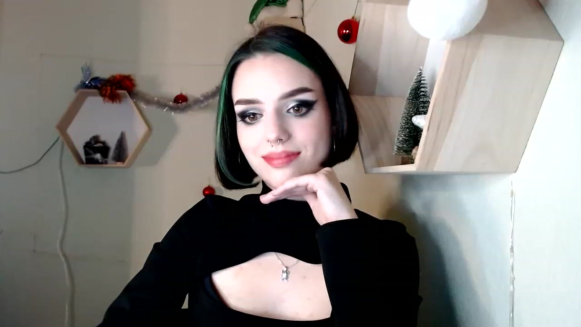 Gallery image thumbnail from Spicy_X's myfreecams stream on, 01/08/2023, 12:36 image 20 of 20