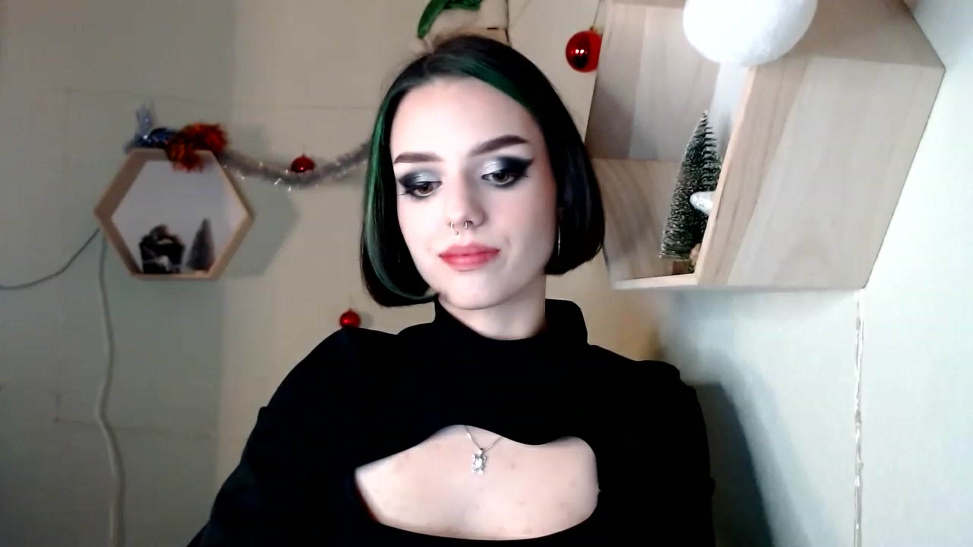Gallery image thumbnail from Spicy_X's myfreecams stream on, 01/08/2023, 12:36 image 10 of 20