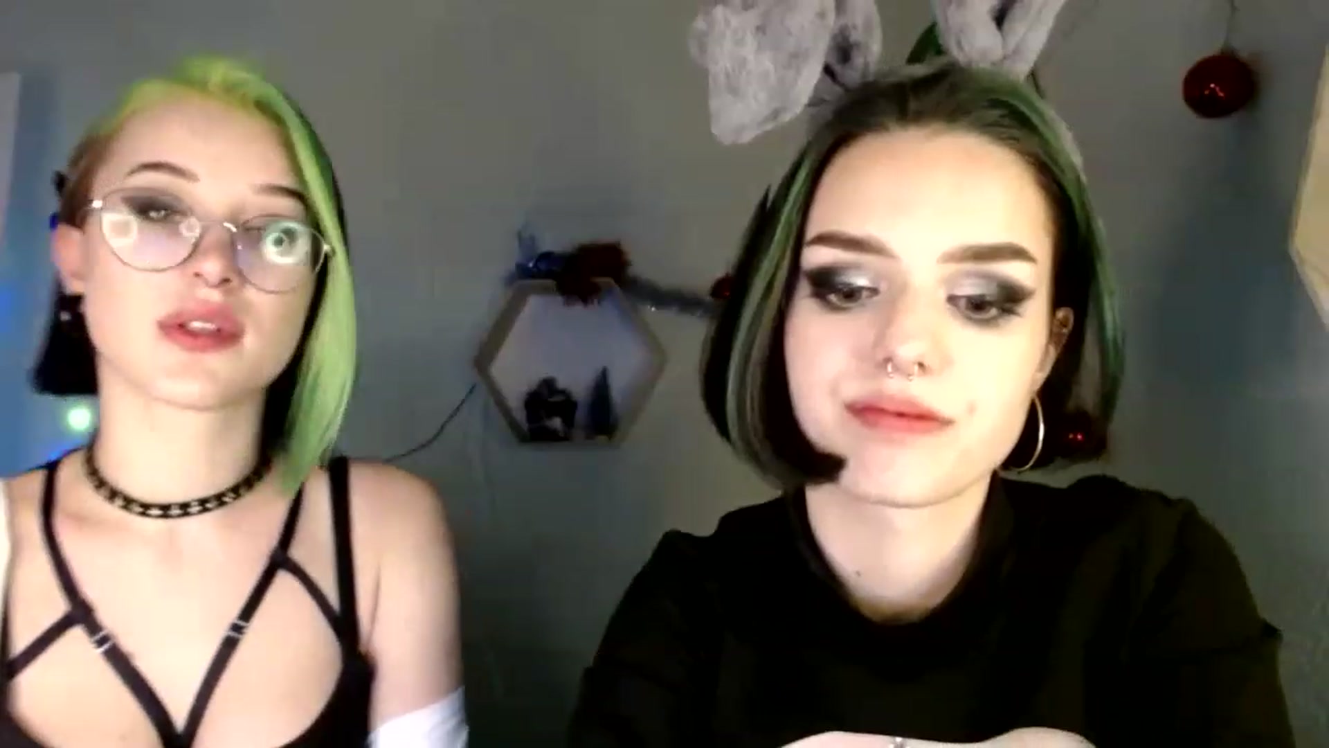 Gallery image thumbnail from Spicy_X's myfreecams stream on, 01/08/2023, 16:57 image 10 of 20