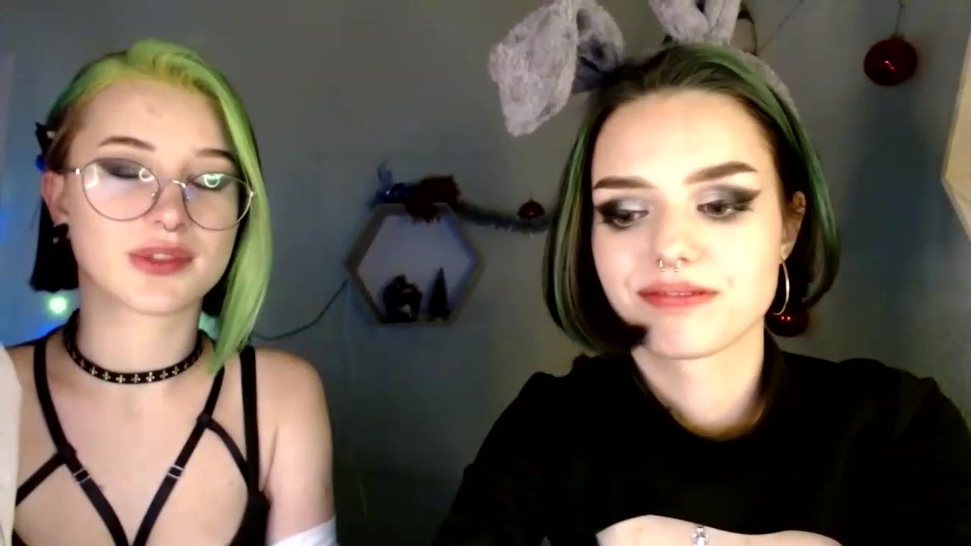Gallery image thumbnail from Spicy_X's myfreecams stream on, 01/08/2023, 16:57 image 13 of 20