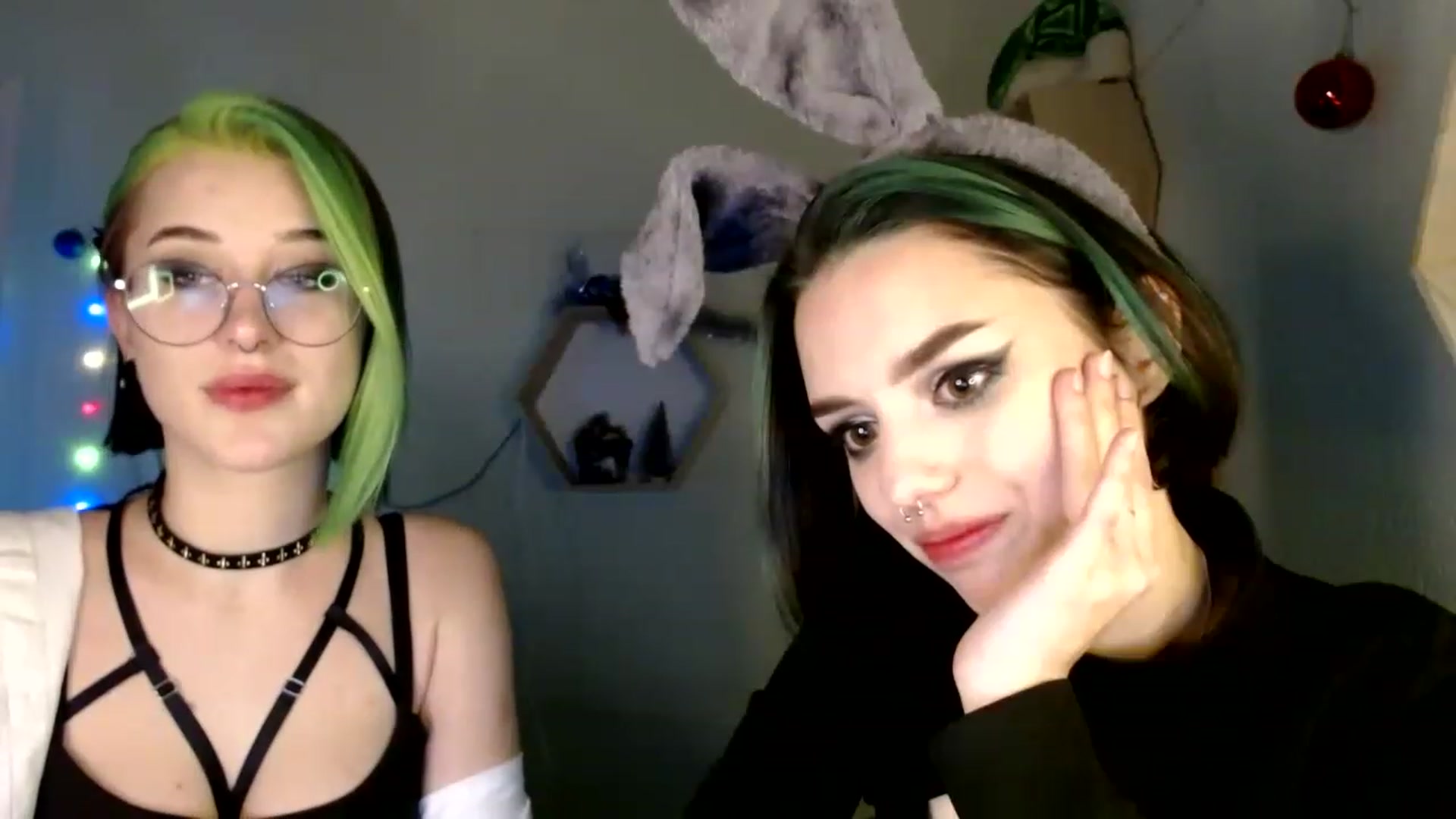 Gallery image thumbnail from Spicy_X's myfreecams stream on, 01/08/2023, 16:57 image 16 of 20
