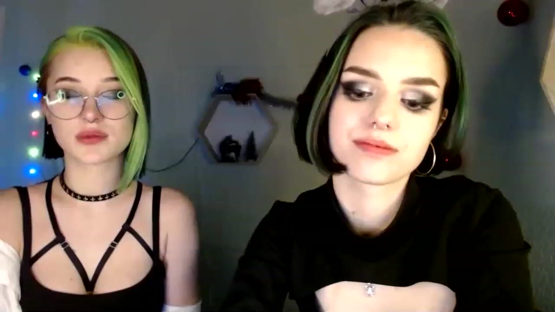 Gallery image thumbnail from Spicy_X's myfreecams stream on, 01/08/2023, 17:09 image 7 of 20
