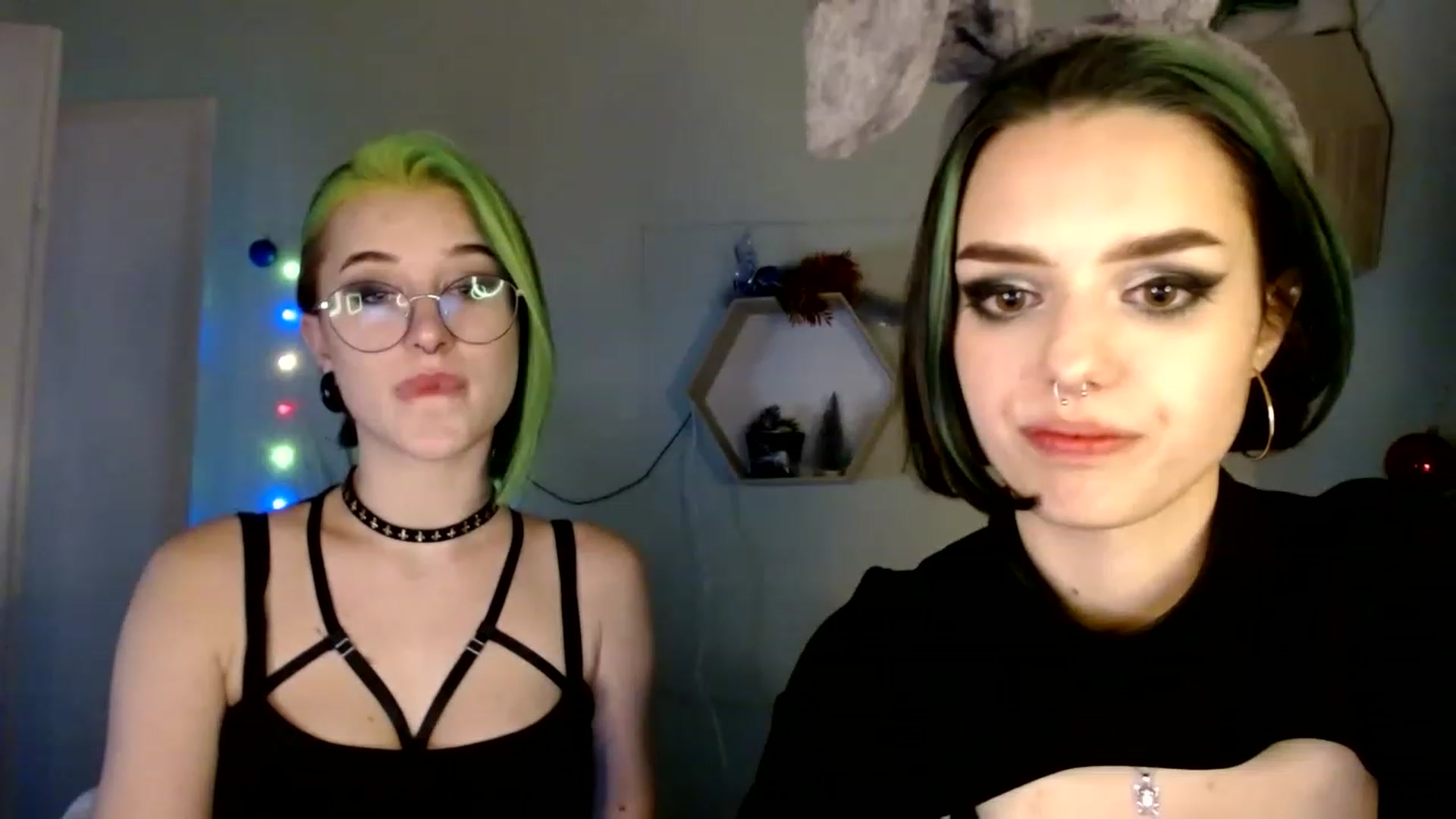 Gallery image thumbnail from Spicy_X's myfreecams stream on, 01/08/2023, 18:05 image 14 of 20