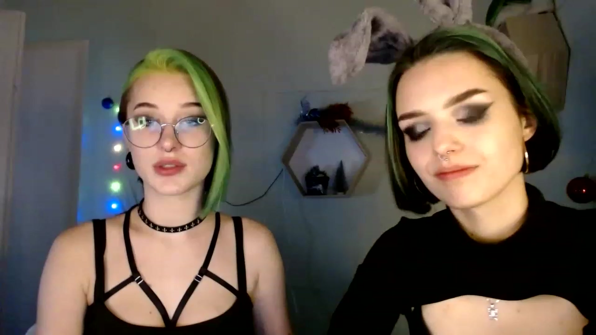 Gallery image thumbnail from Spicy_X's myfreecams stream on, 01/08/2023, 18:05 image 17 of 20